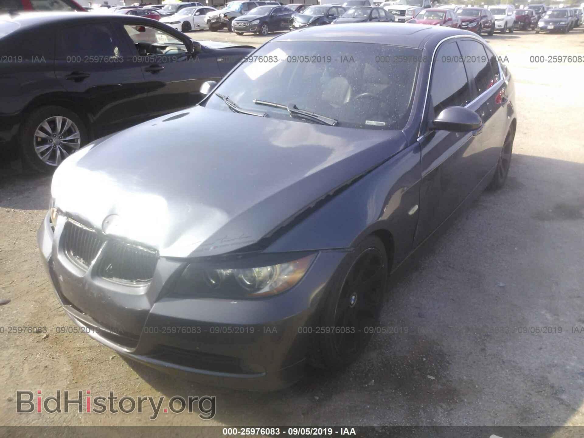 2007 BMW 335 - VIN: WBAVB73567PA87257 - Фото 2