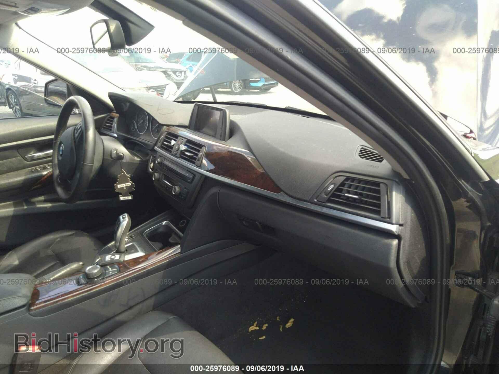 2013 BMW 328 - VIN: WBA3A5G52DNP22925 - Фото 5
