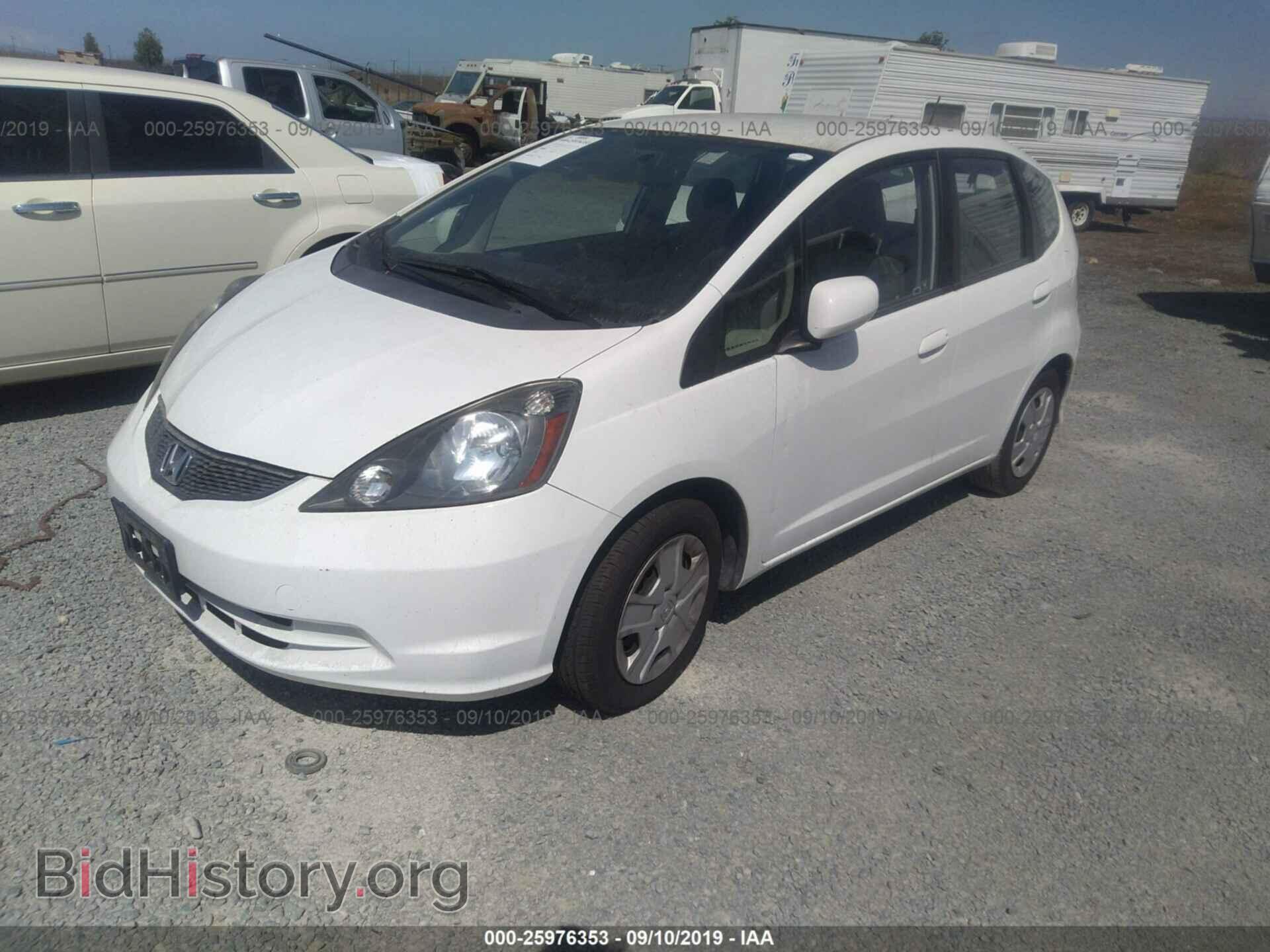 2013 HONDA FIT - VIN: JHMGE8H32DC059177 - Фото 2