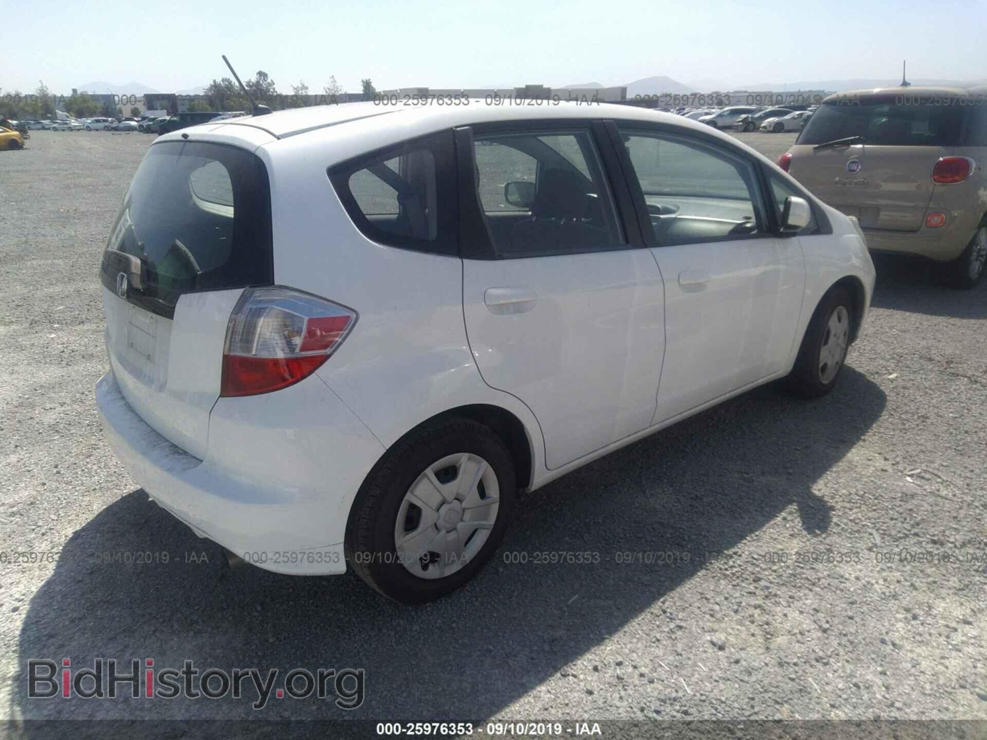 2013 HONDA FIT - VIN: JHMGE8H32DC059177 - Фото 4