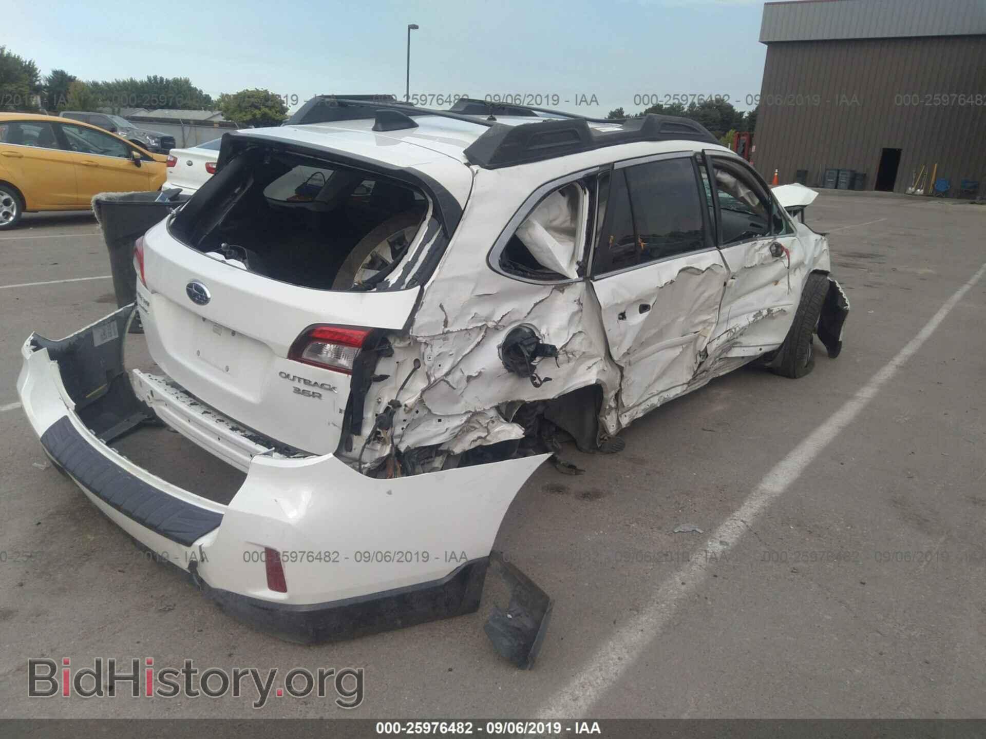 2016 SUBARU OUTBACK - VIN: 4S4BSENC3G3356255 - Фото 4