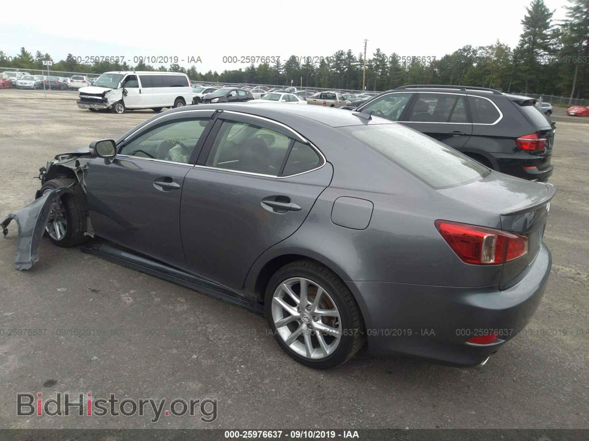 2012 LEXUS IS - VIN: JTHCF5C29C5055106 - Фото 3
