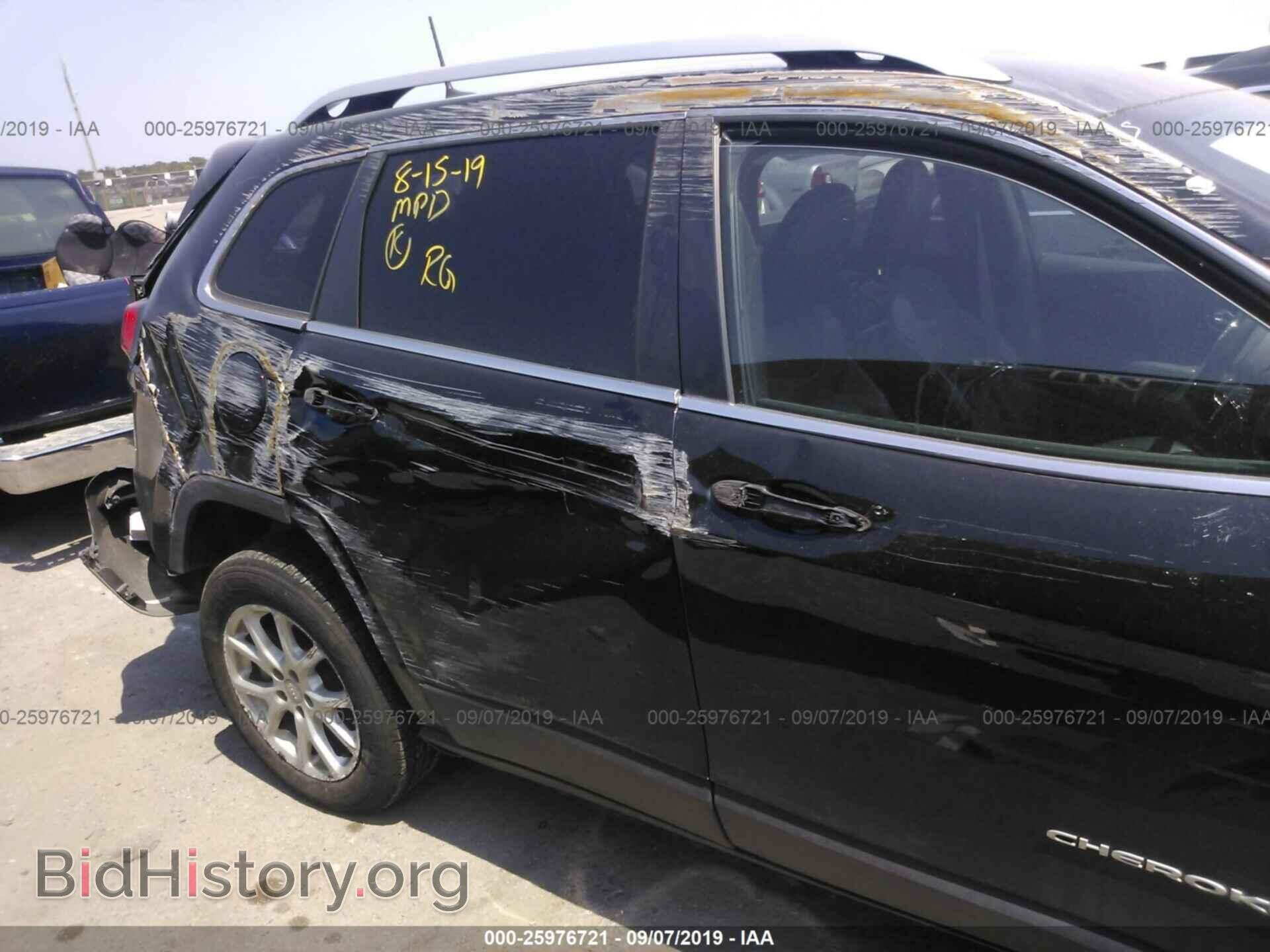 2018 JEEP CHEROKEE - VIN: 1C4PJLLB9JD597041 - Фото 6