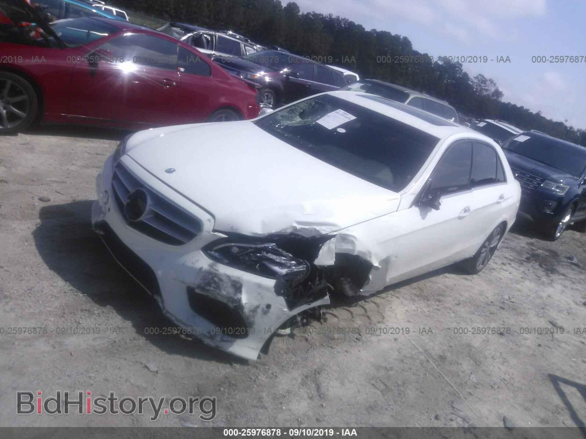 2014 MERCEDES-BENZ E - VIN: WDDHF5KB7EA883342 - Фото 2