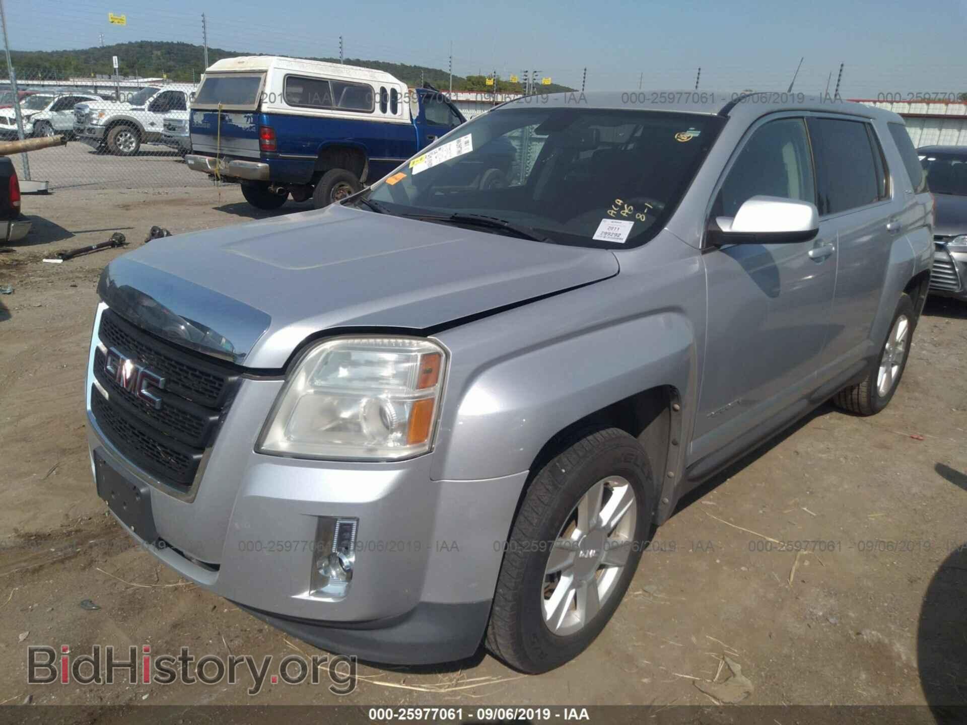 2011 GMC TERRAIN - VIN: 2CTALMEC9B6362364 - Photo 2