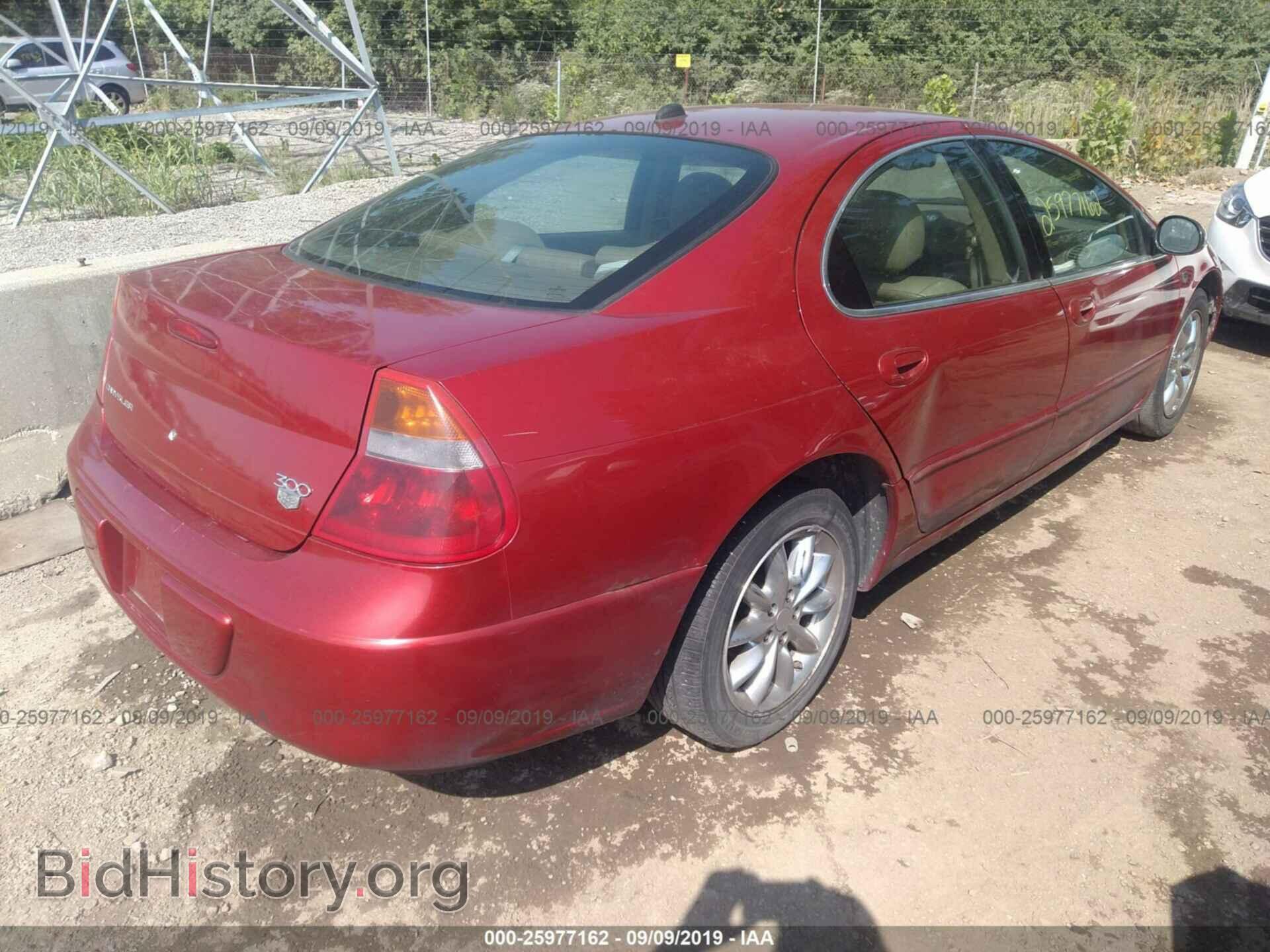 2004 CHRYSLER 300M - VIN: 2C3AE66G64H603425 - Photo 4