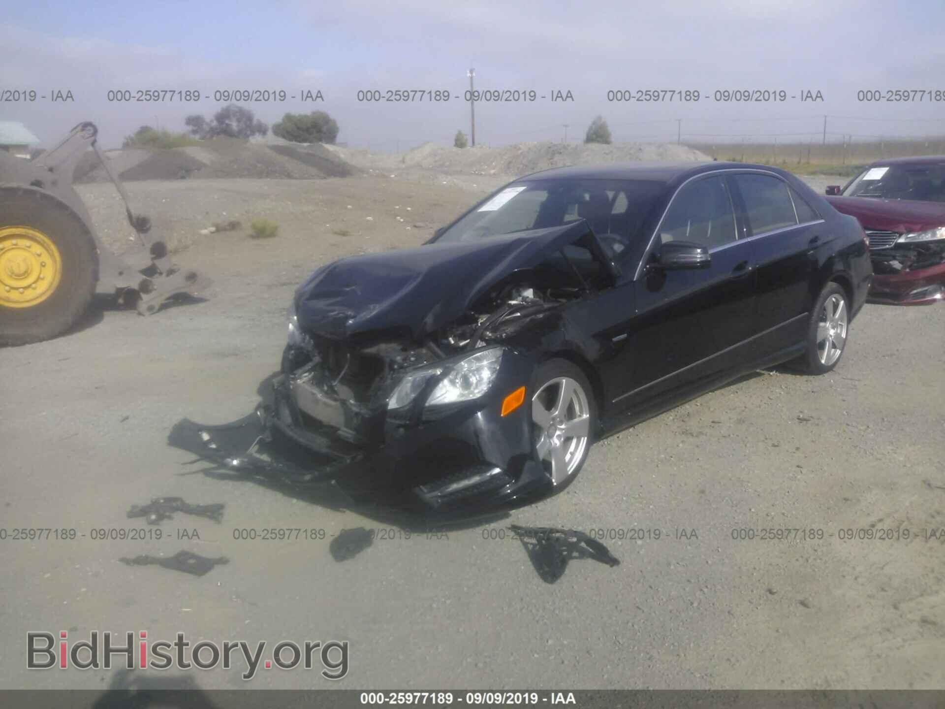 2012 MERCEDES-BENZ E - VIN: WDDHF5KB3CA588414 - Photo 2