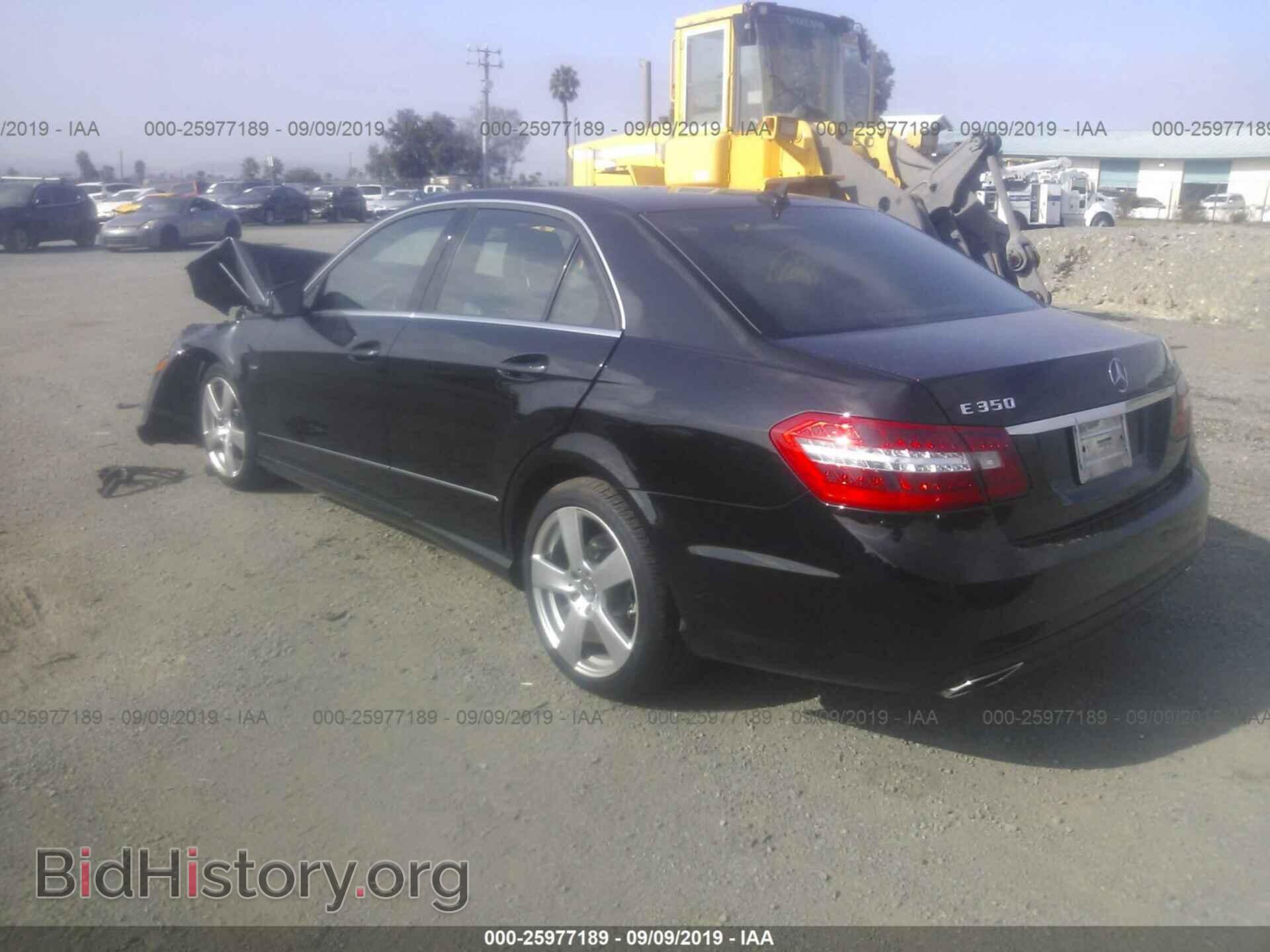 2012 MERCEDES-BENZ E - VIN: WDDHF5KB3CA588414 - Photo 3