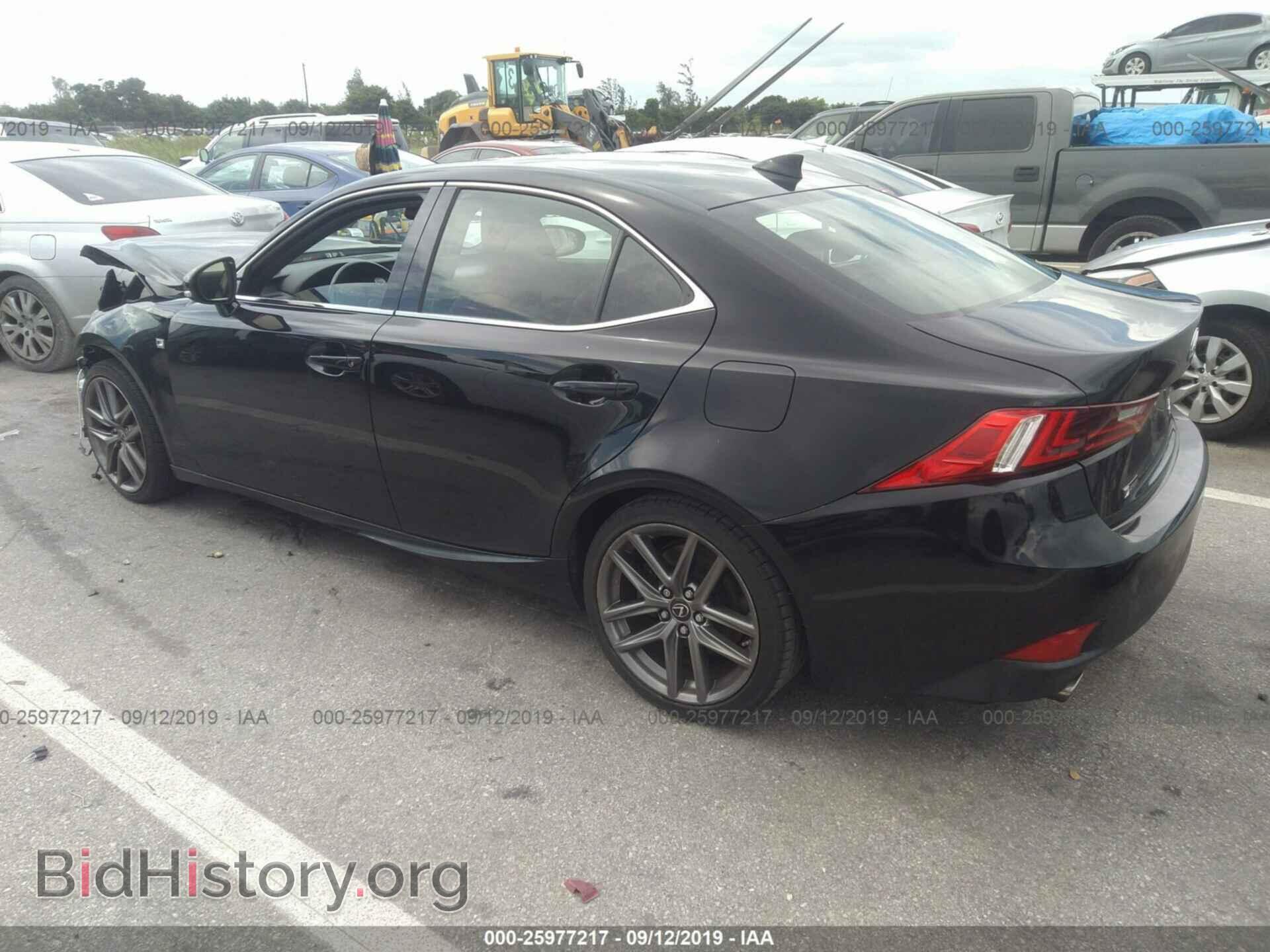 2016 LEXUS IS - VIN: JTHBA1D24G5029892 - Photo 3