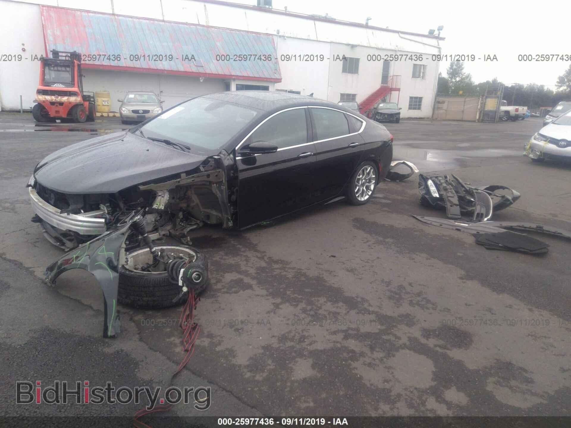 2016 CHRYSLER 200 - VIN: 1C3CCCEGXGN148153 - Photo 2