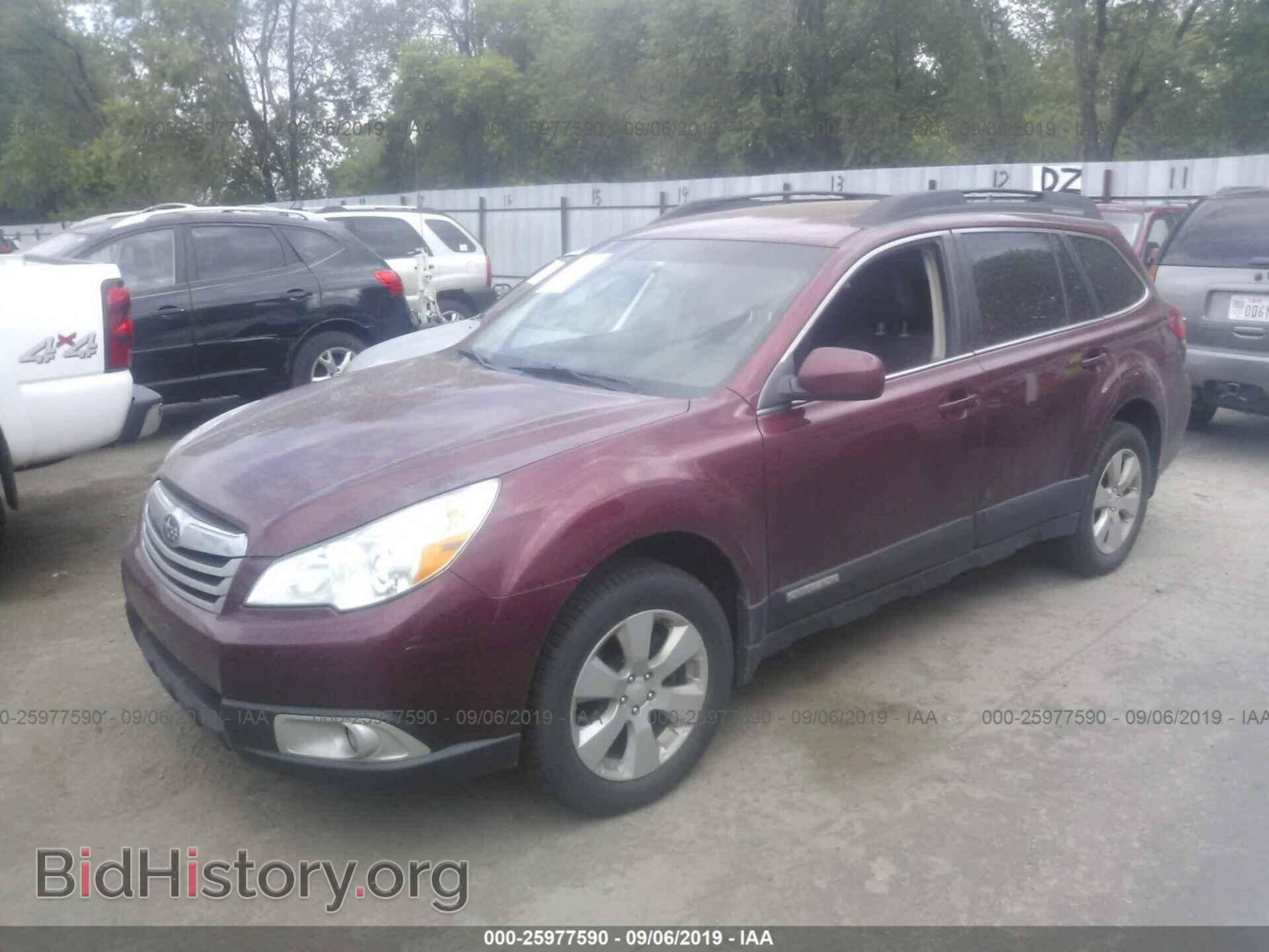 2011 SUBARU OUTBACK - VIN: 4S4BRBFC1B3381110 - Фото 2