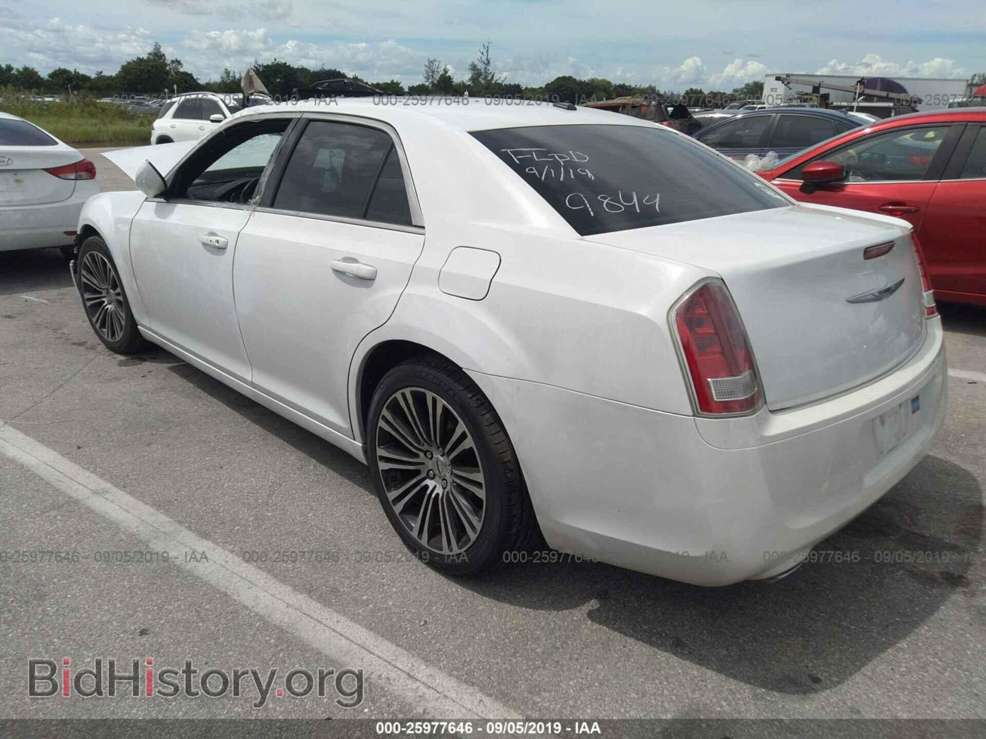 2012 CHRYSLER 300 - VIN: 2C3CCABG3CH129844 - Photo 3