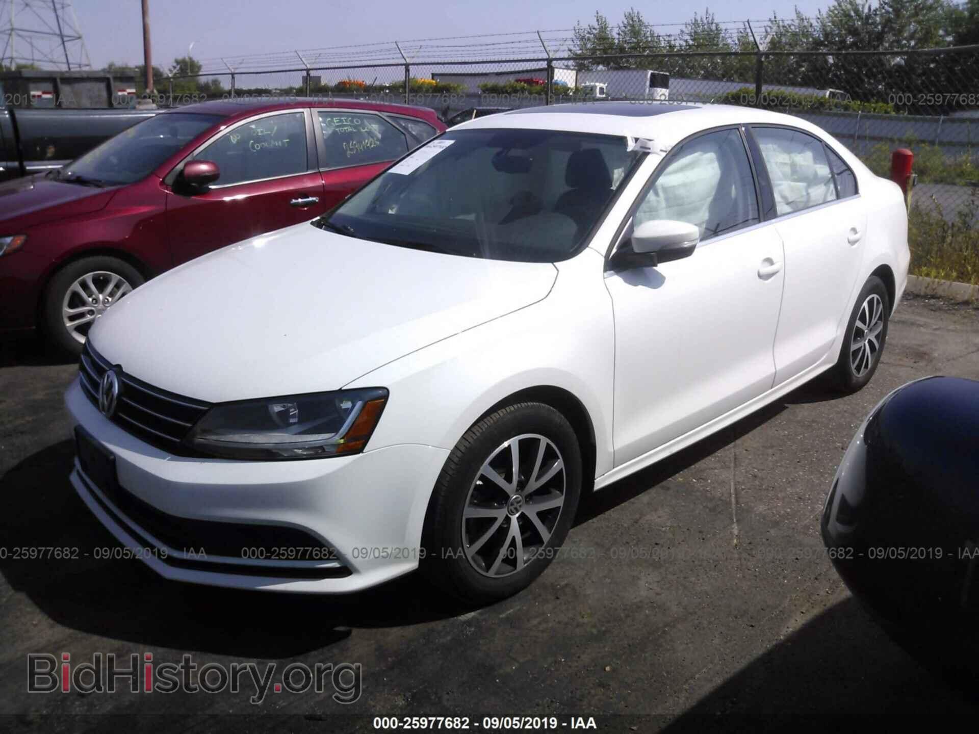 2017 VOLKSWAGEN JETTA - VIN: 3VWDB7AJ3HM380839 - Фото 2