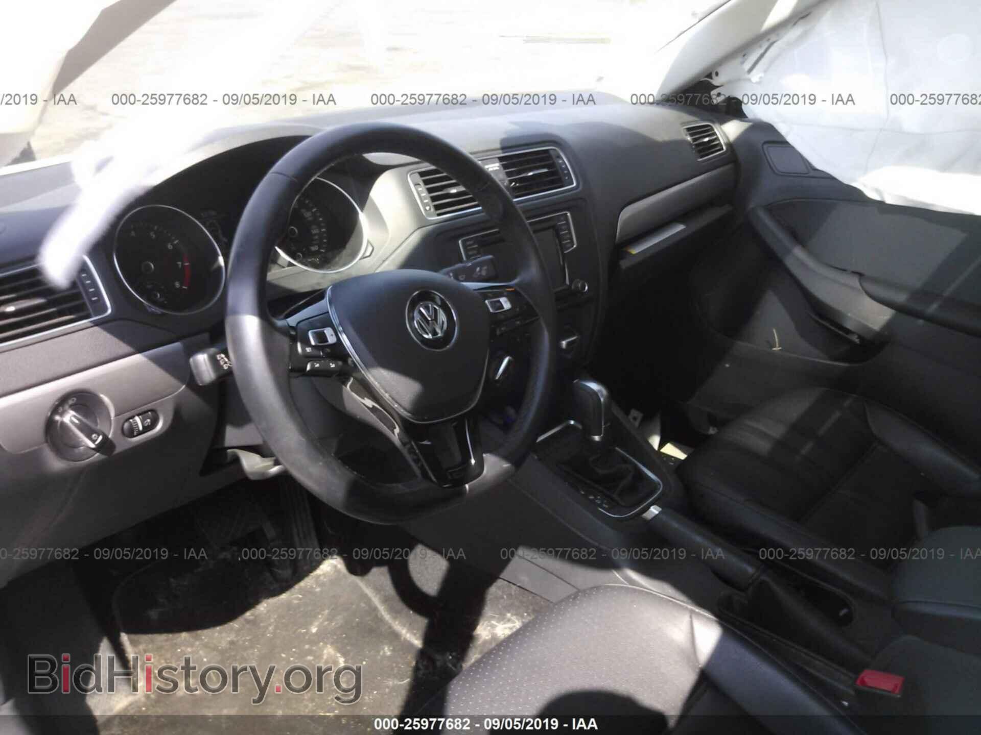 2017 VOLKSWAGEN JETTA - VIN: 3VWDB7AJ3HM380839 - Фото 5