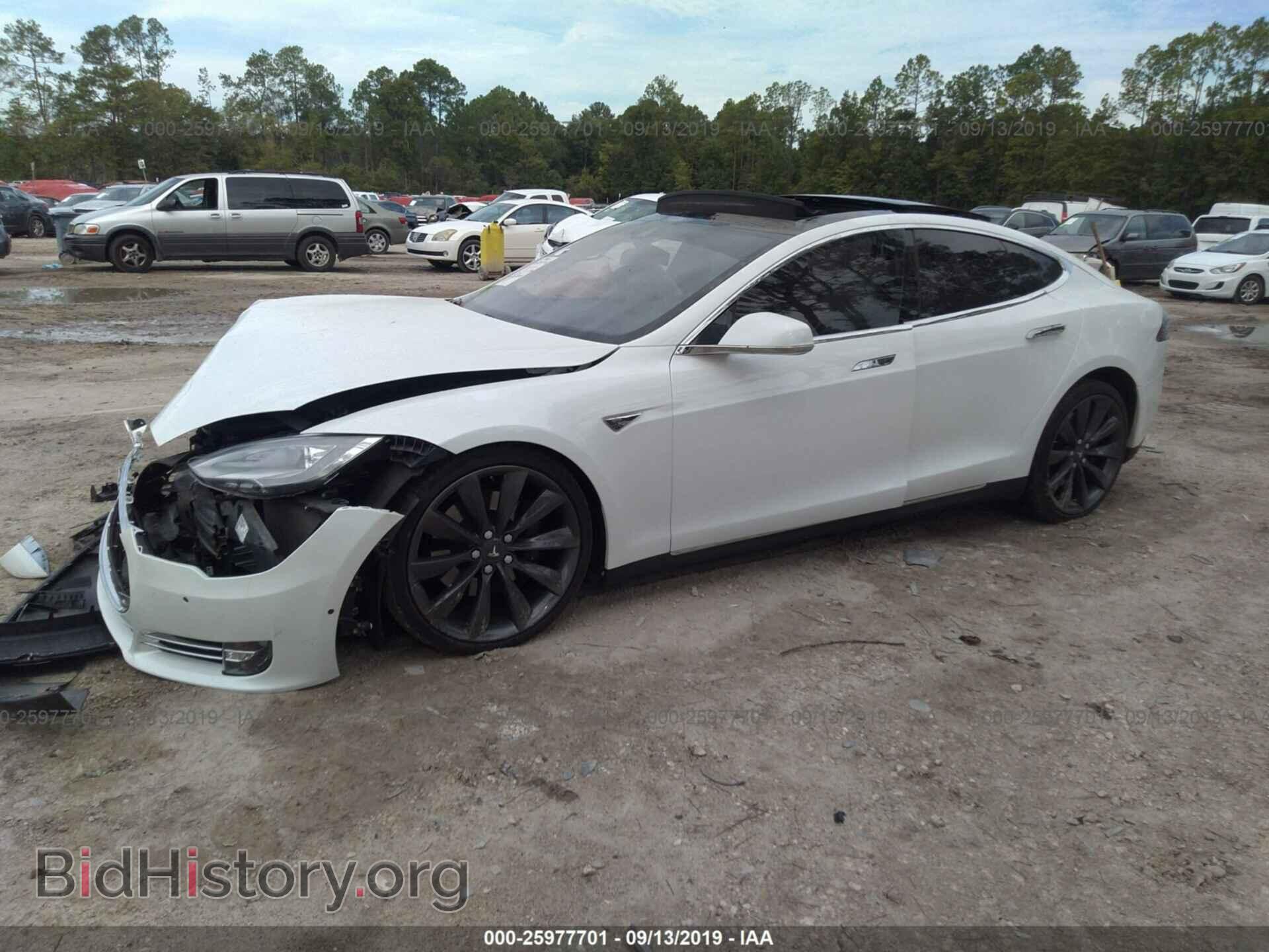 2016 TESLA MODEL S - VIN: 5YJSA1E24GF121311 - Photo 2