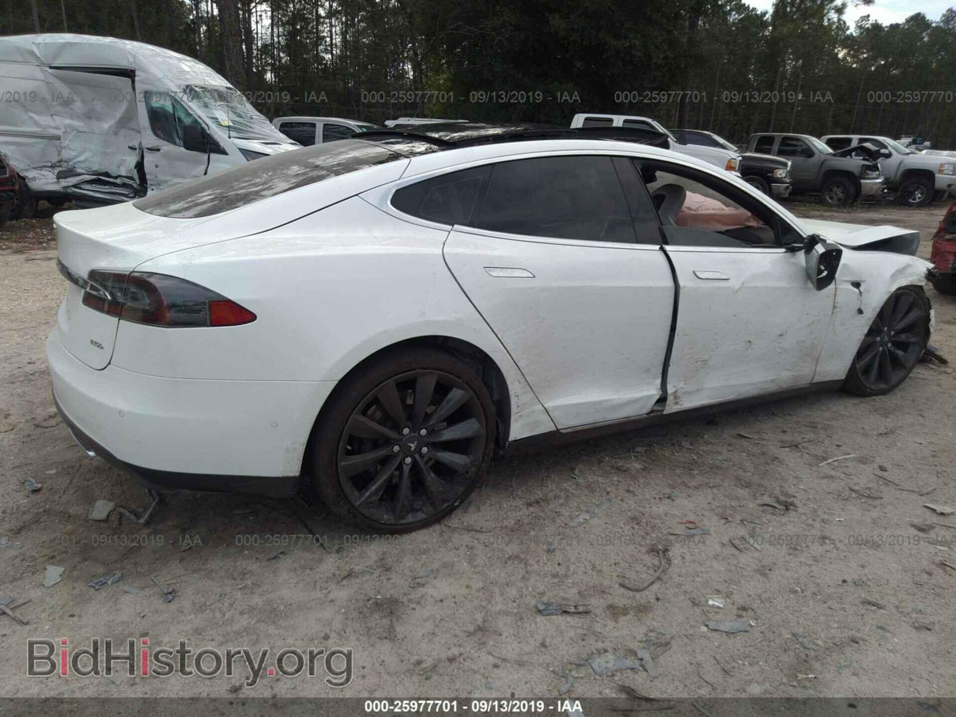 2016 TESLA MODEL S - VIN: 5YJSA1E24GF121311 - Photo 4