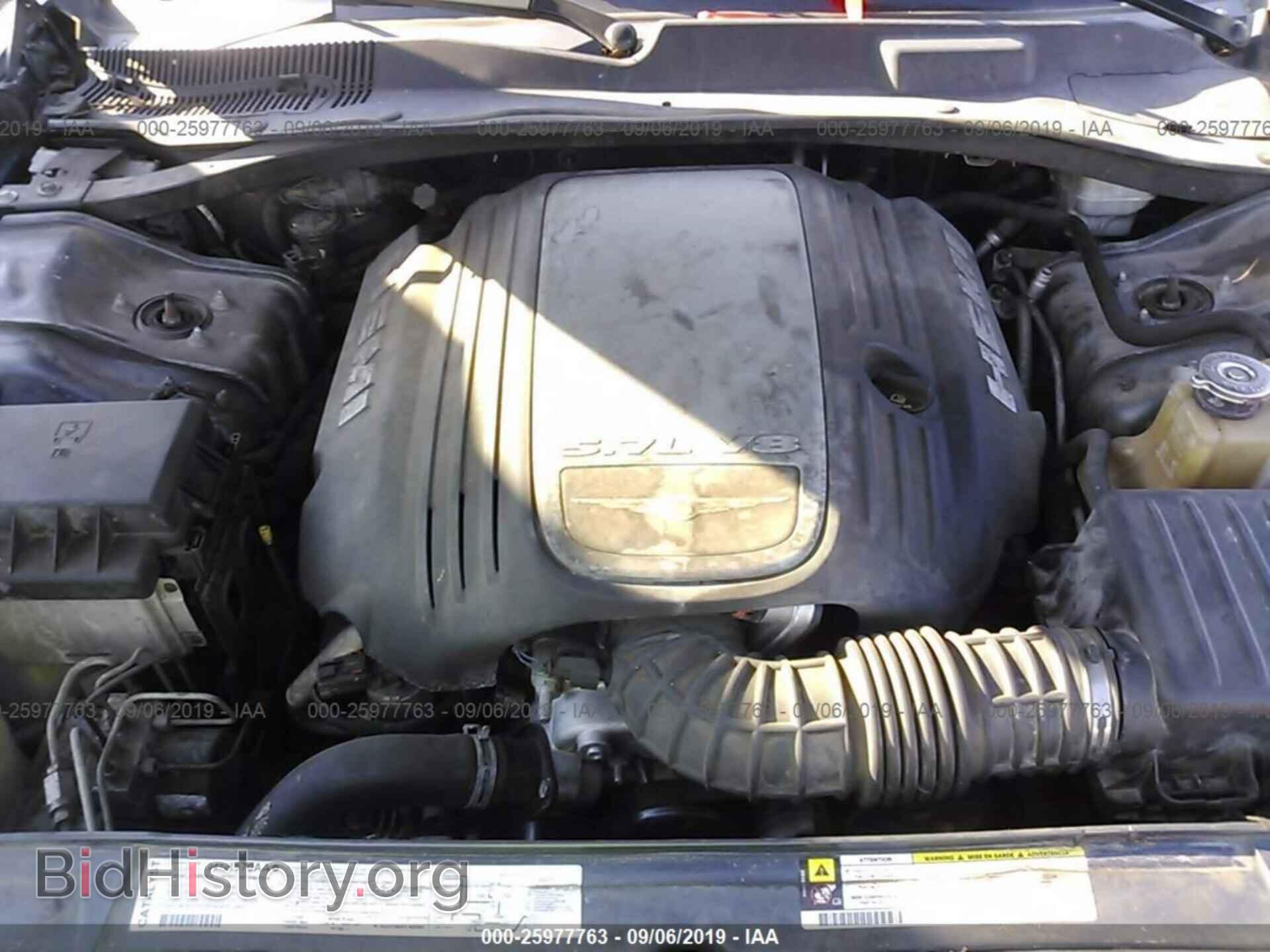 2007 CHRYSLER 300C - VIN: 2C3KA63HX7H667212 - Фото 10