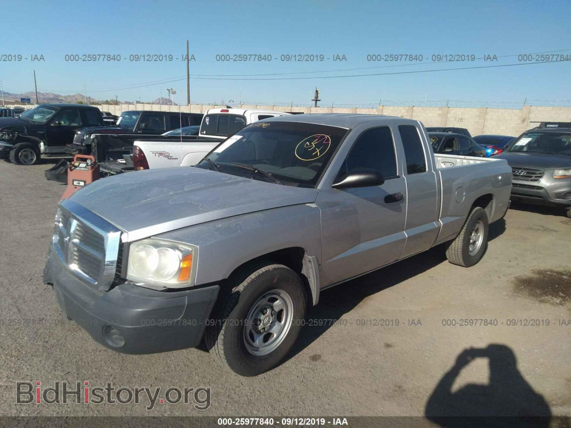 2005 DODGE DAKOTA - VIN: 1D7HE22K85S201029 - Фото 2