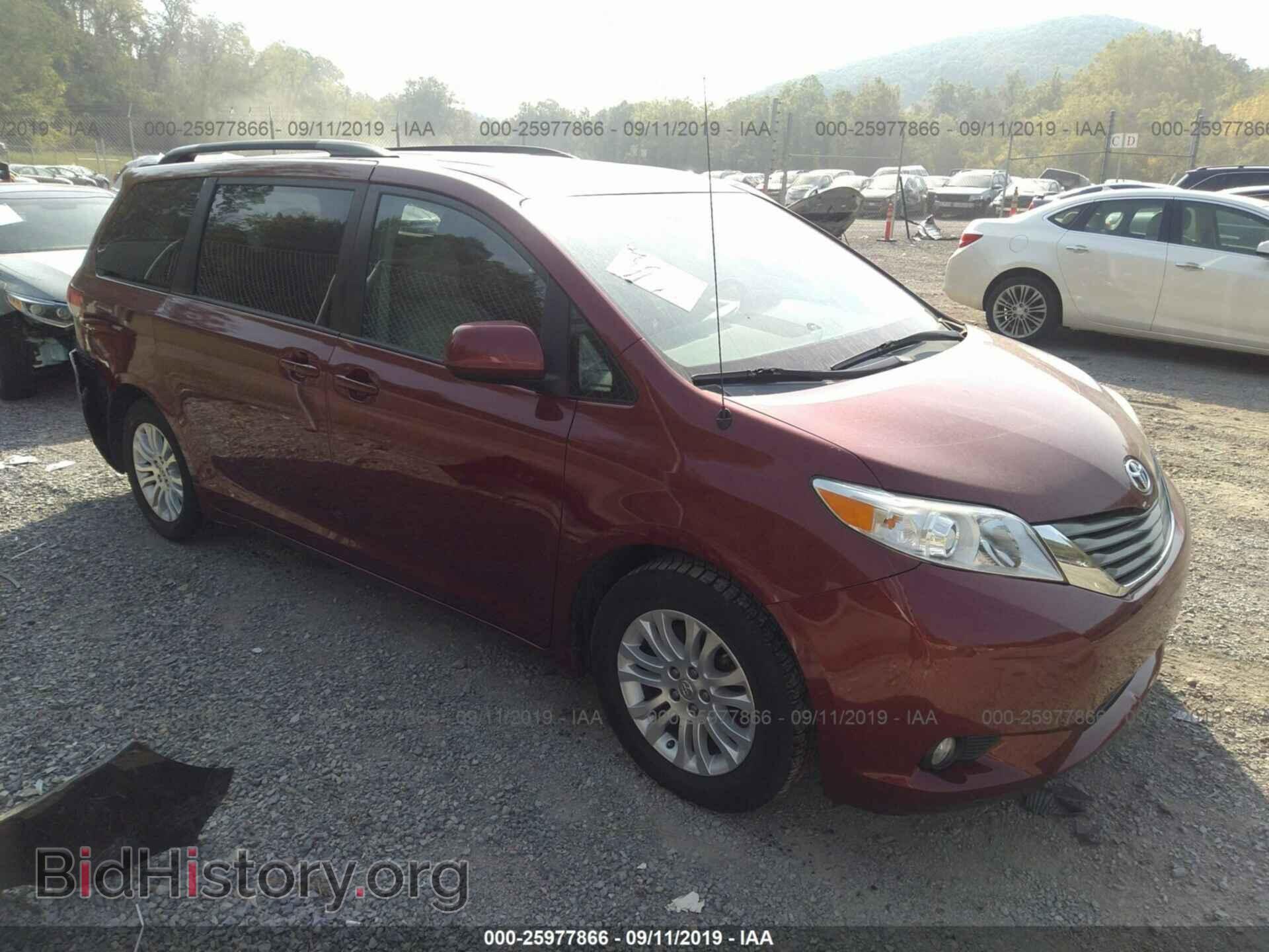 Фотография 5TDYK3DC4ES461872 - TOYOTA SIENNA 2014