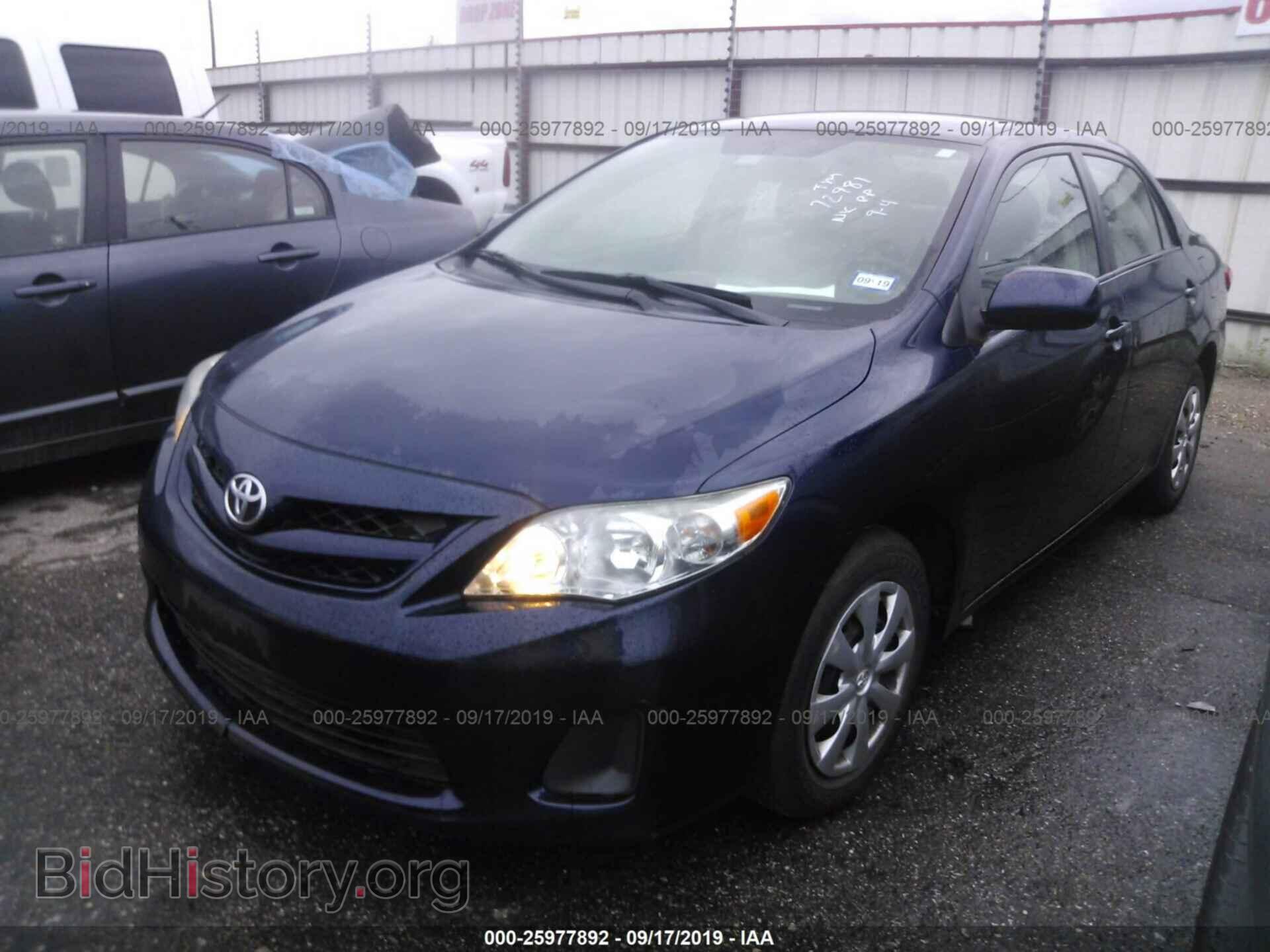 2011 TOYOTA COROLLA - VIN: 2T1BU4EEXBC697940 - Фото 2