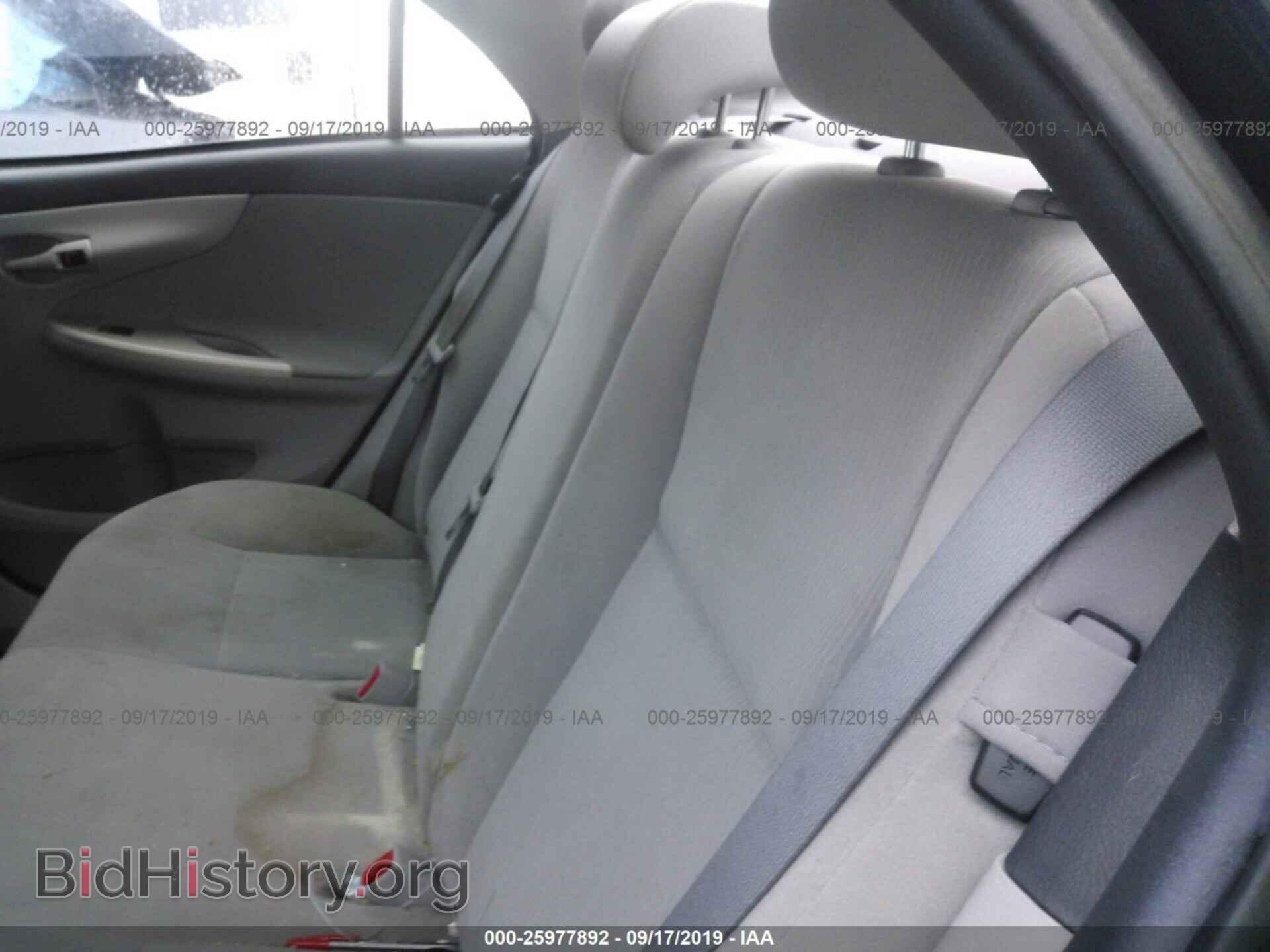 2011 TOYOTA COROLLA - VIN: 2T1BU4EEXBC697940 - Фото 8