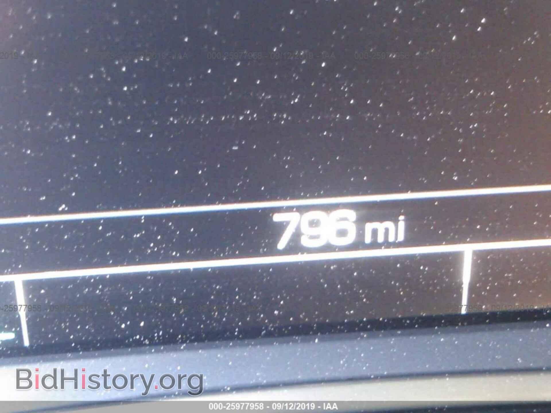 2019 GMC ACADIA - VIN: 1GKKNULS3KZ296441 - Photo 7