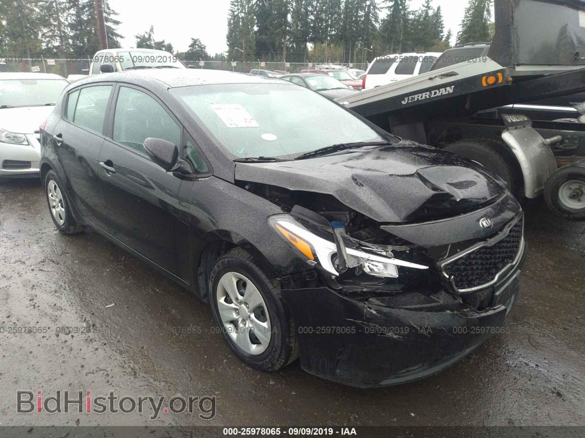 Фотография KNAFK5A84H5666943 - KIA FORTE 2017