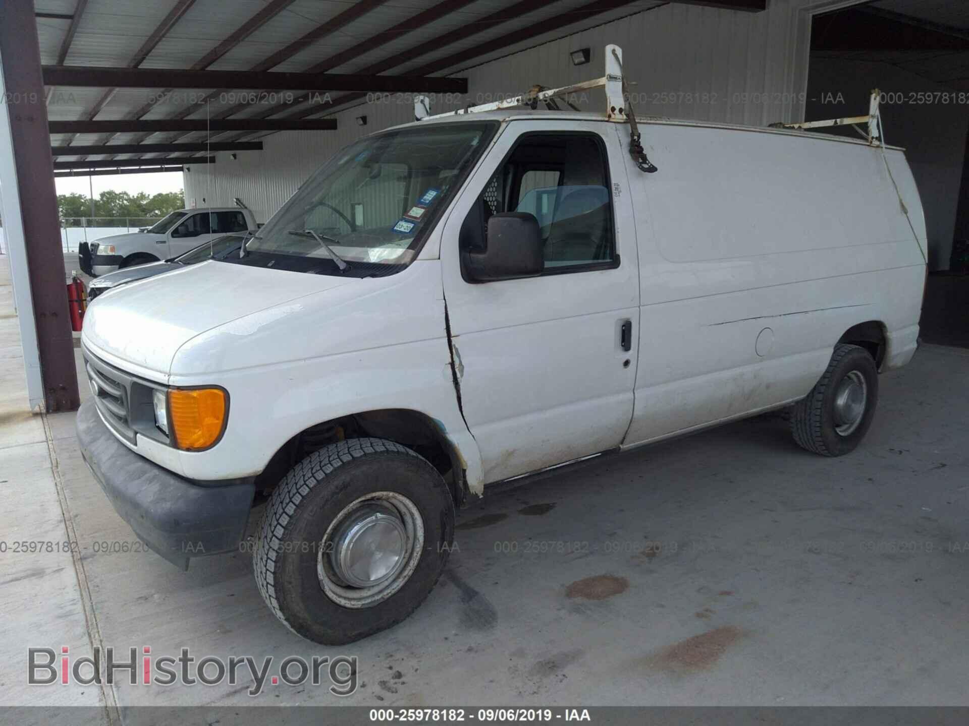 2004 FORD ECONOLINE - VIN: 1FTNE24W74HA23400 - Photo 2