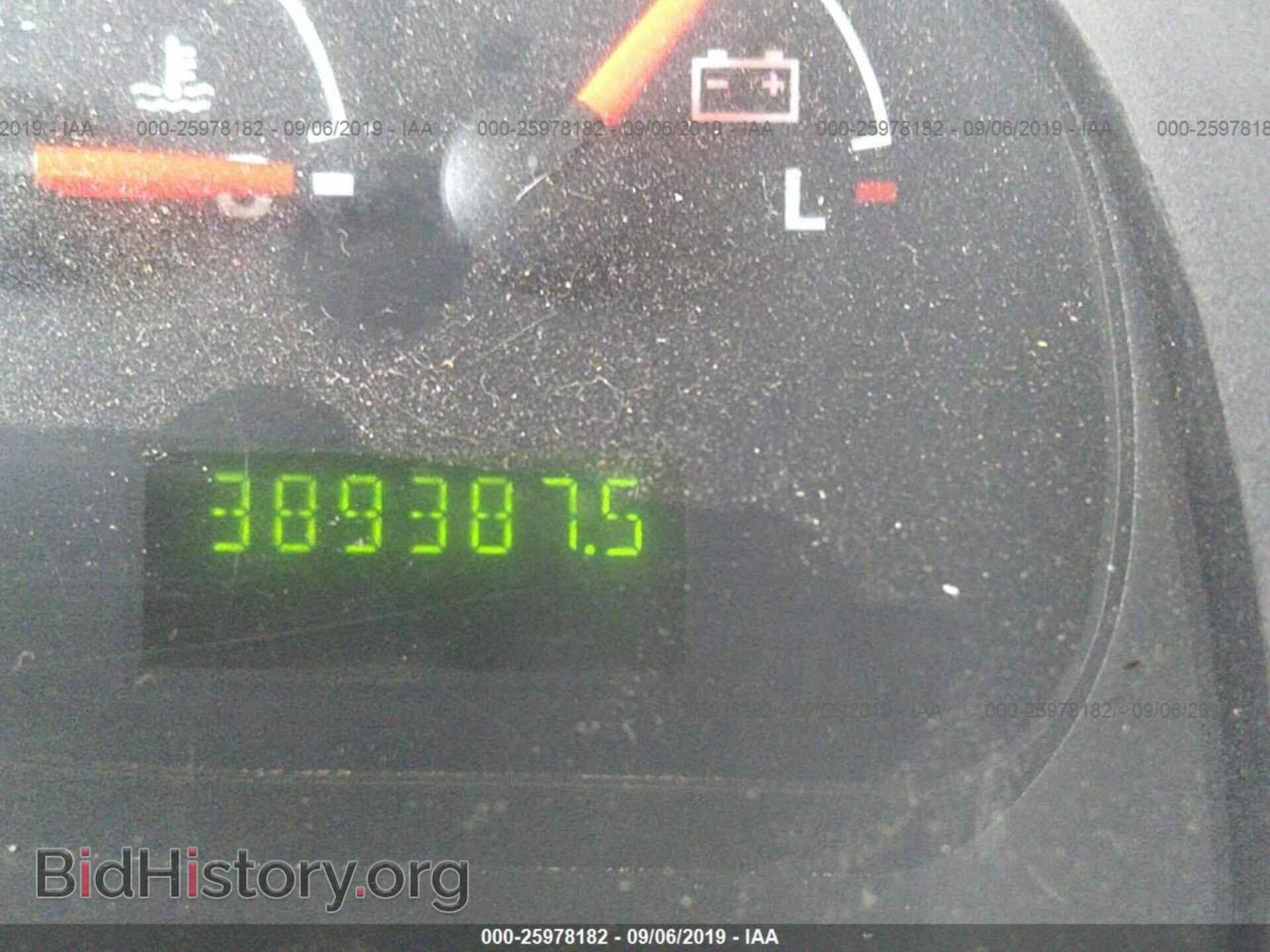 2004 FORD ECONOLINE - VIN: 1FTNE24W74HA23400 - Photo 7