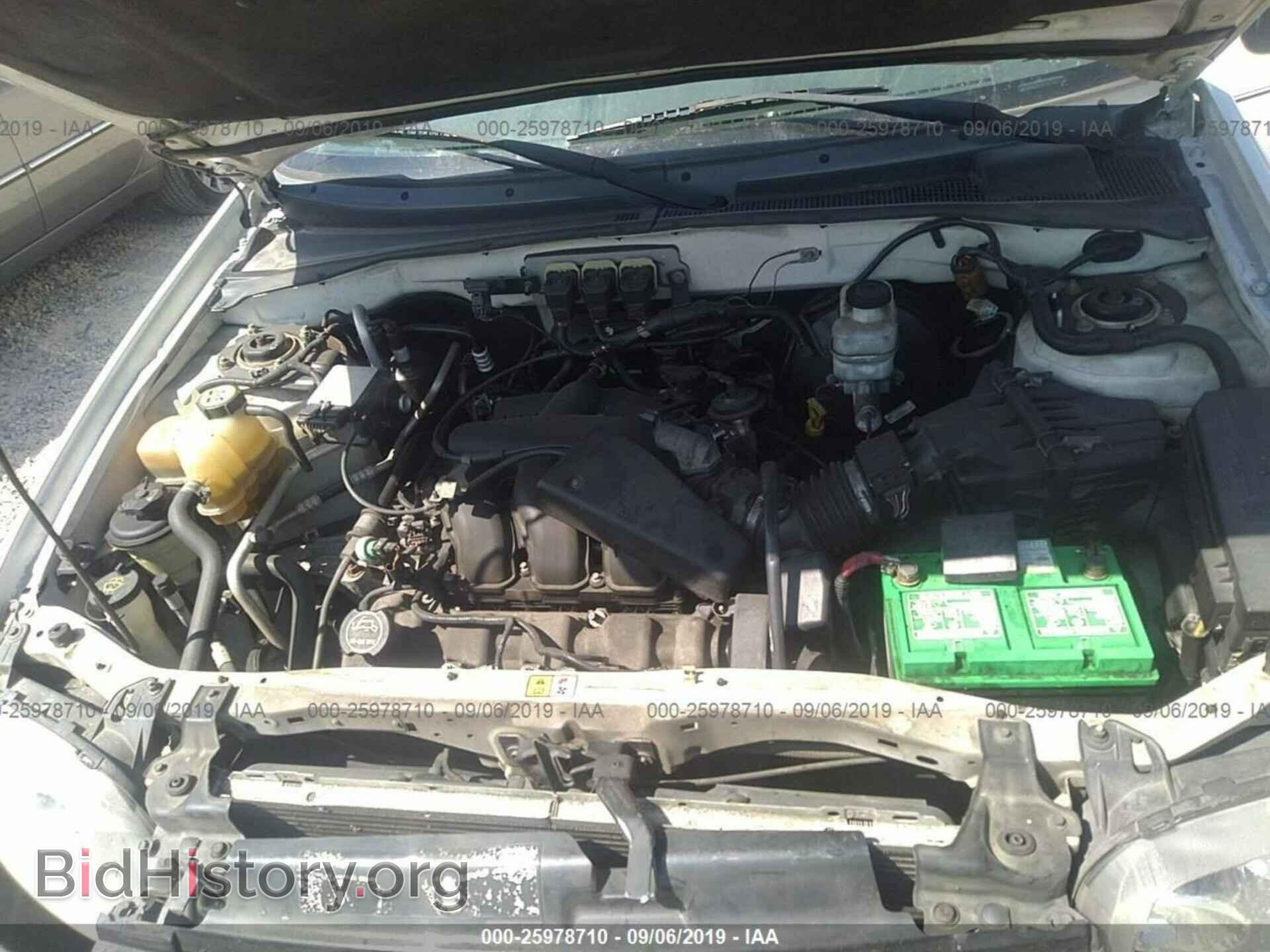 2005 FORD ESCAPE - VIN: 1FMYU93155KA05105 - Фото 10