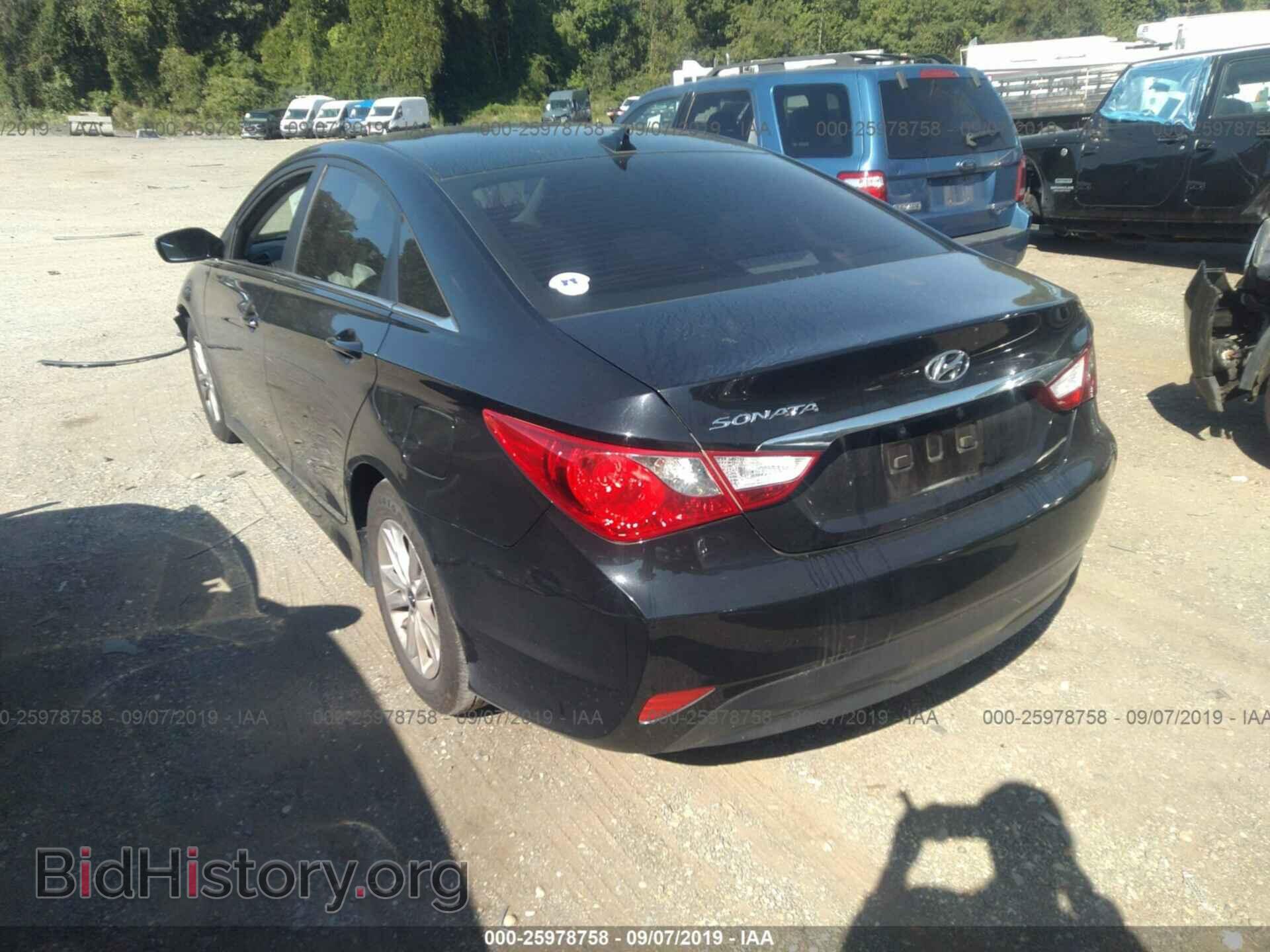 2014 HYUNDAI SONATA - VIN: 5NPEB4AC4EH946810 - Фото 3