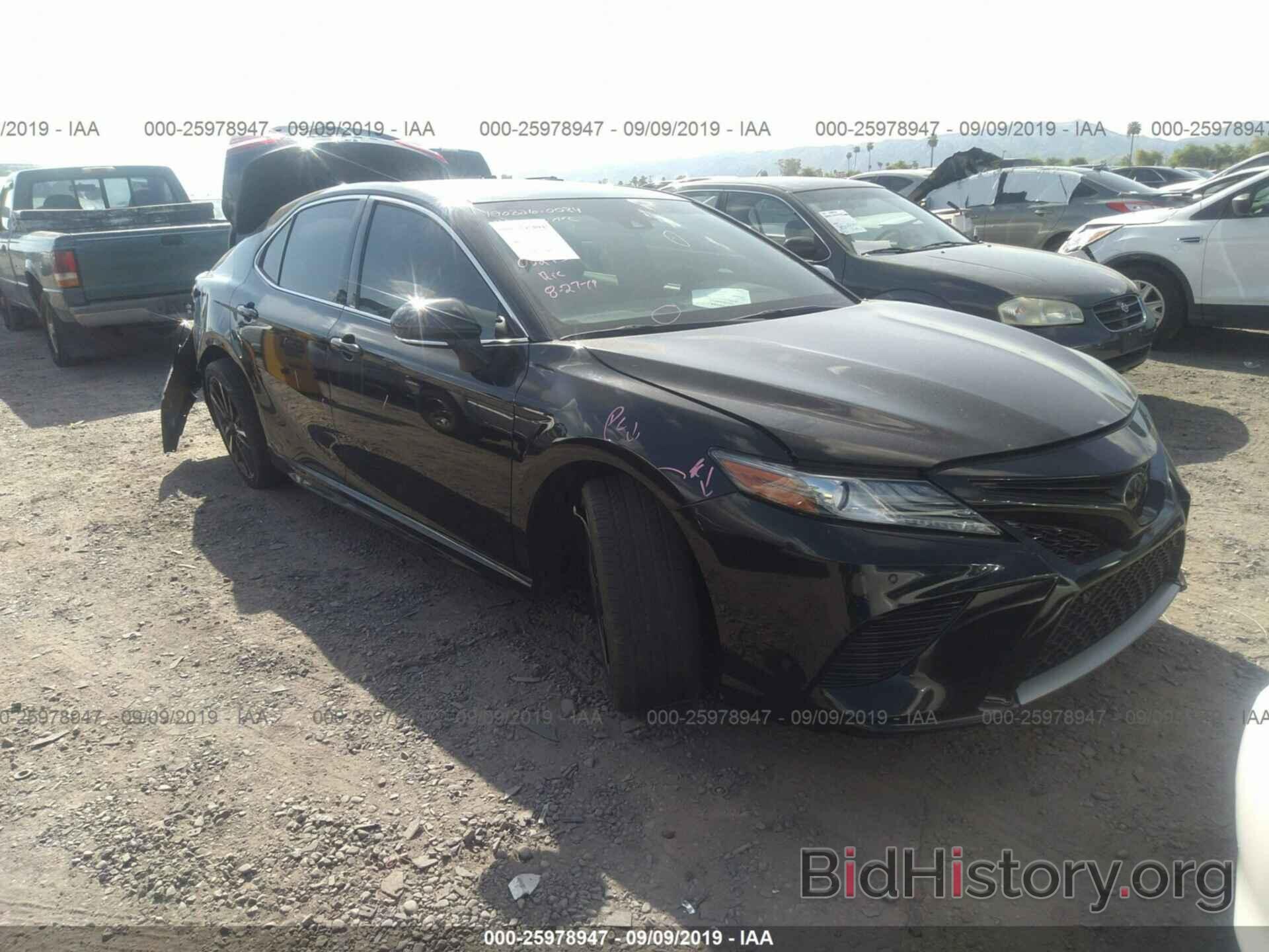 Фотография 4T1B61HK6JU088013 - TOYOTA CAMRY 2018