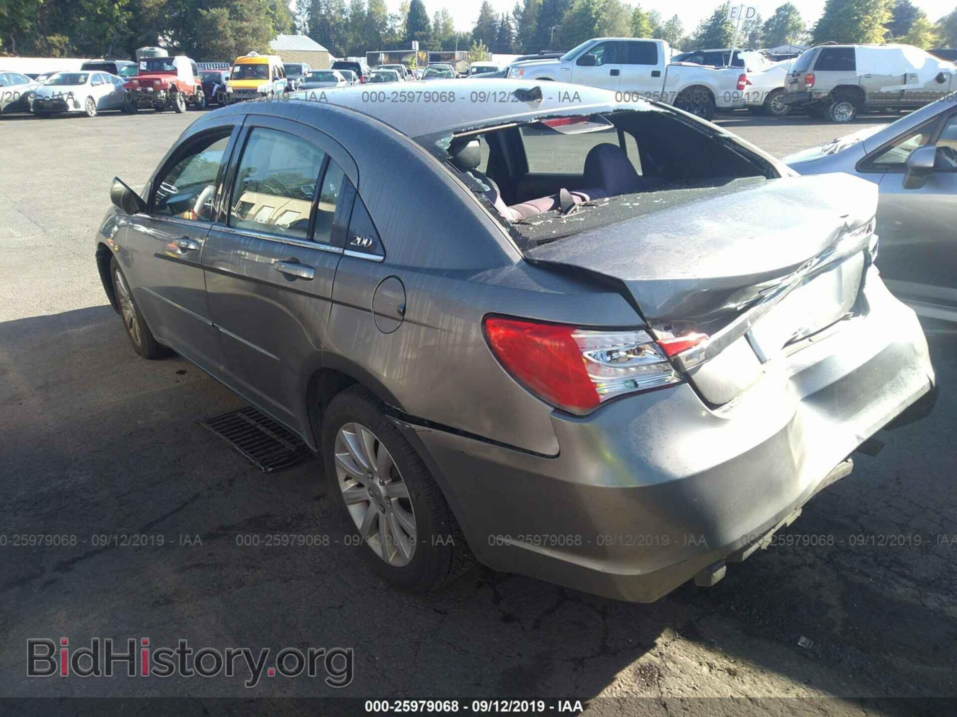 2012 CHRYSLER 200 - VIN: 1C3CCBBB6CN246352 - Photo 3