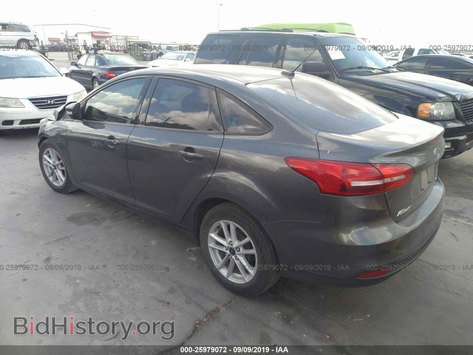 2017 FORD FOCUS - VIN: 1FADP3F23HL347569 - Фото 3