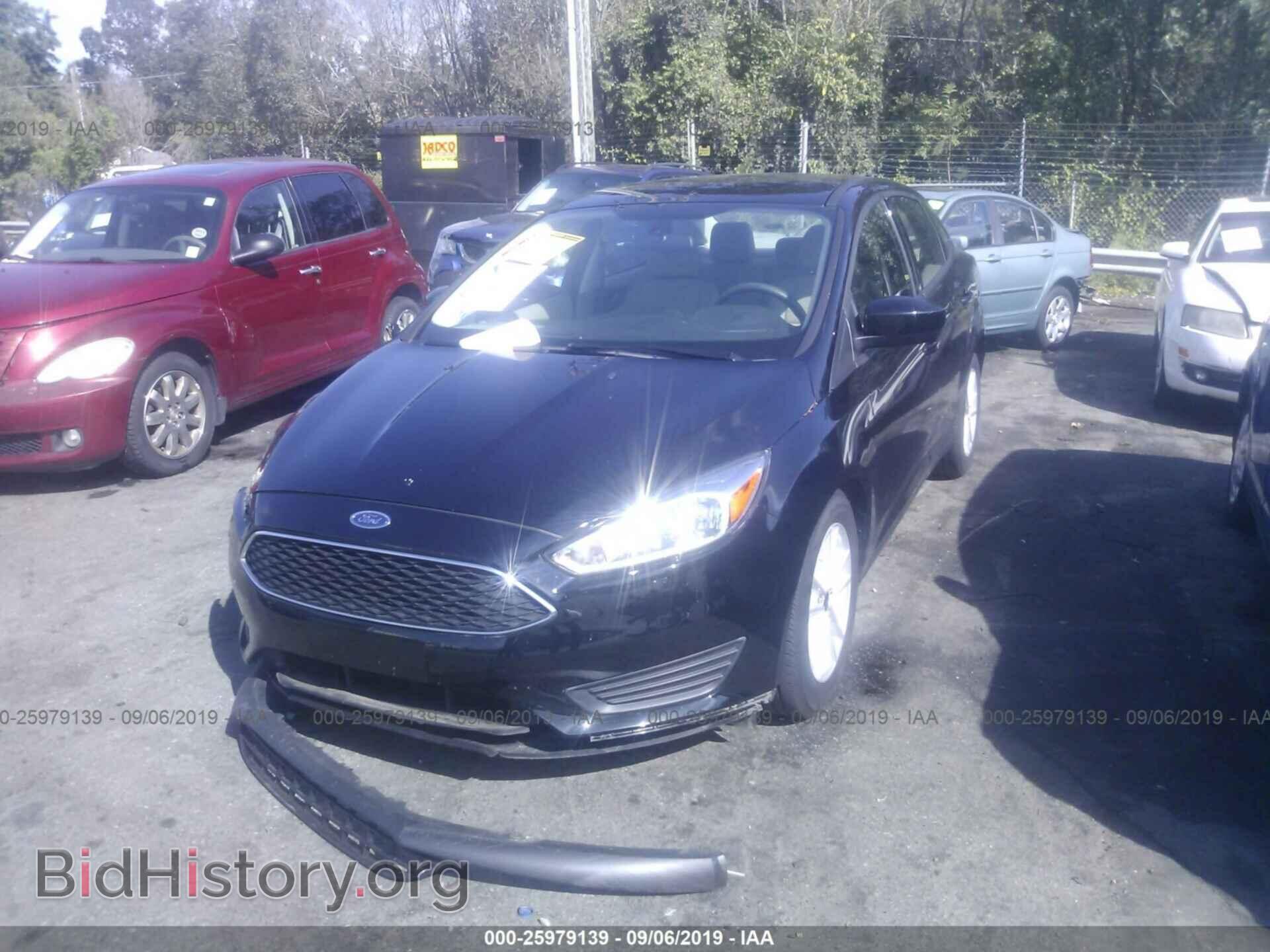 2018 FORD FOCUS - VIN: 1FADP3FE8JL200745 - Фото 2