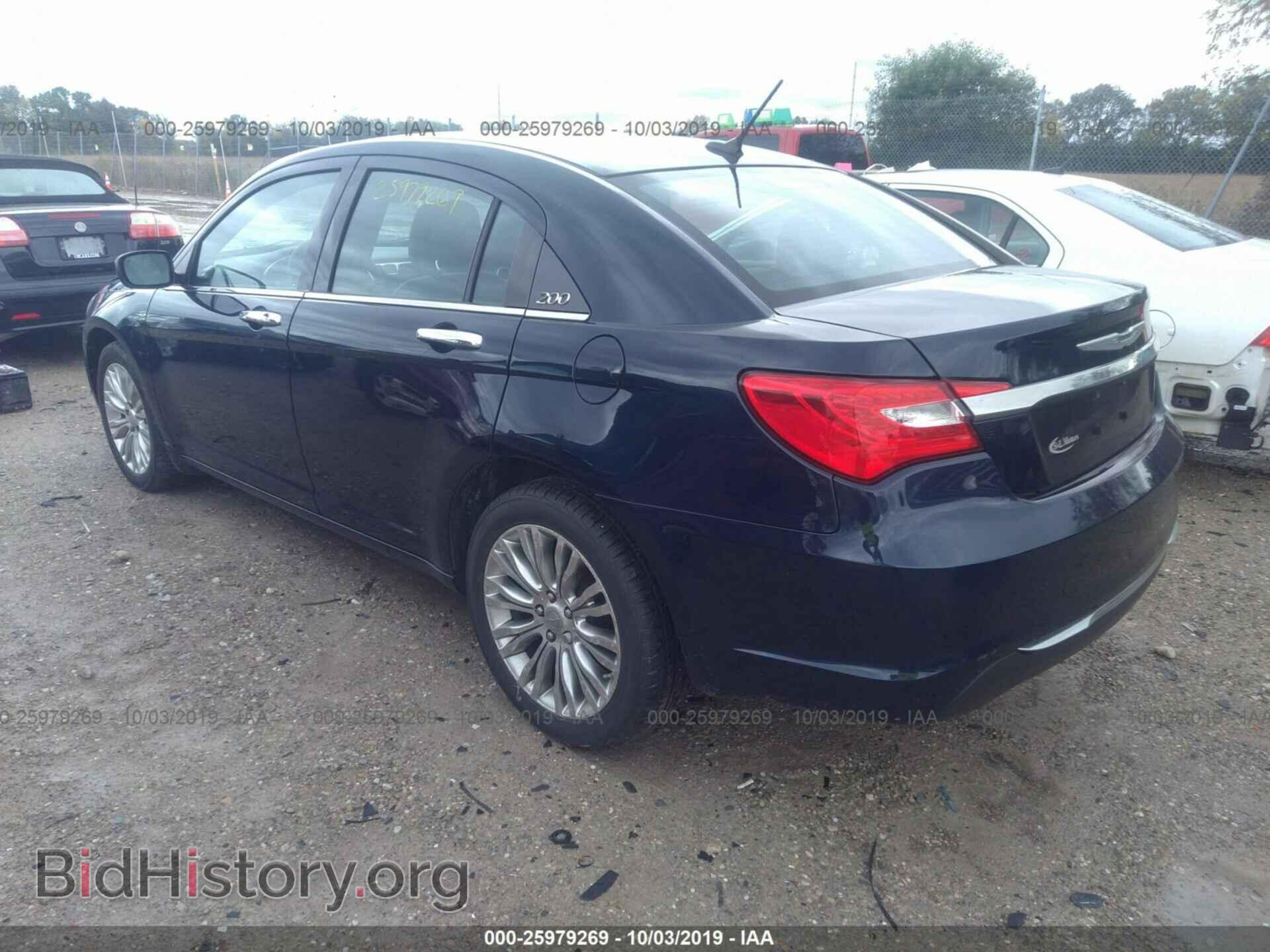 2013 CHRYSLER 200 - VIN: 1C3CCBCG4DN724070 - Фото 3