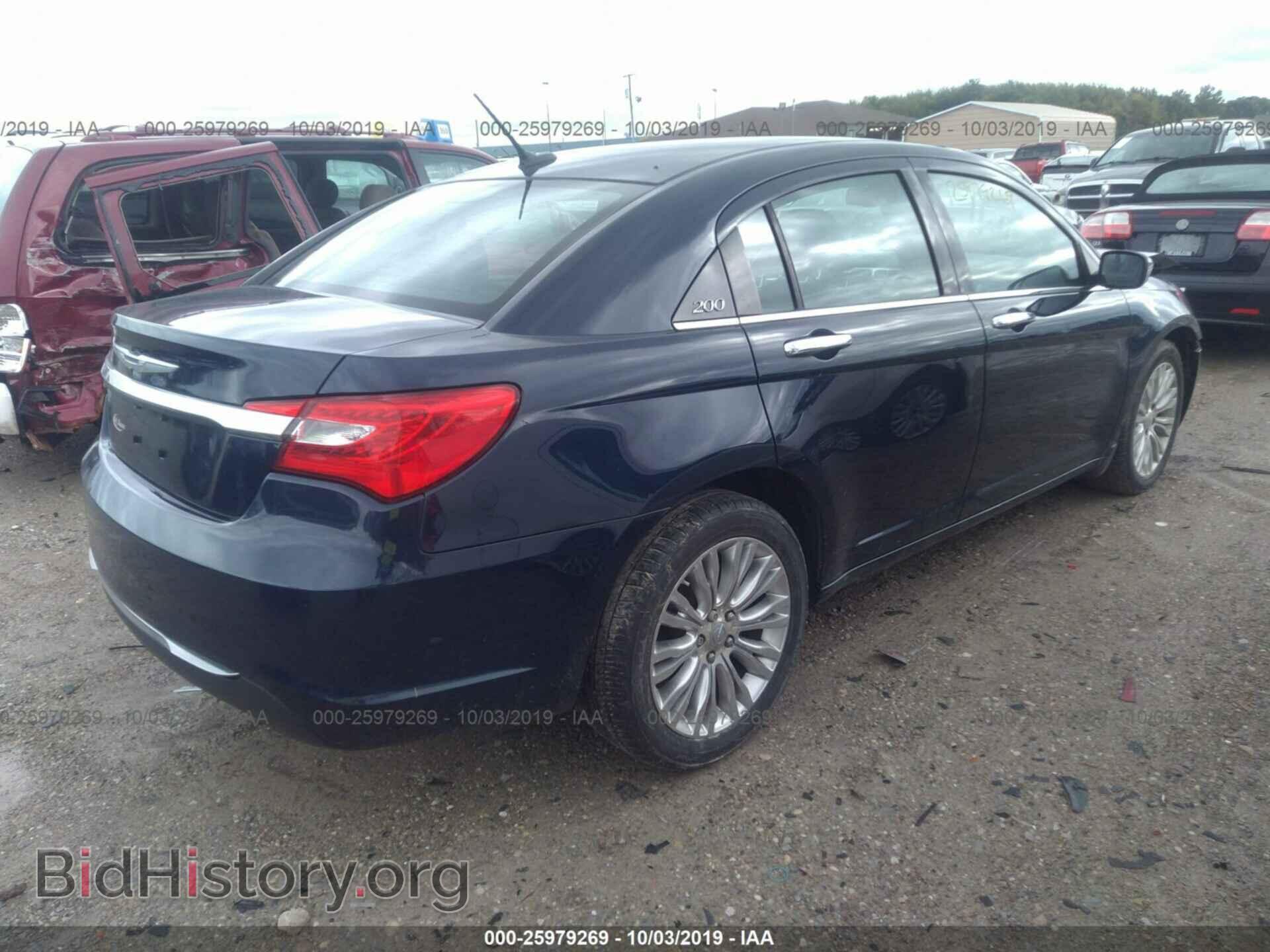 2013 CHRYSLER 200 - VIN: 1C3CCBCG4DN724070 - Фото 4