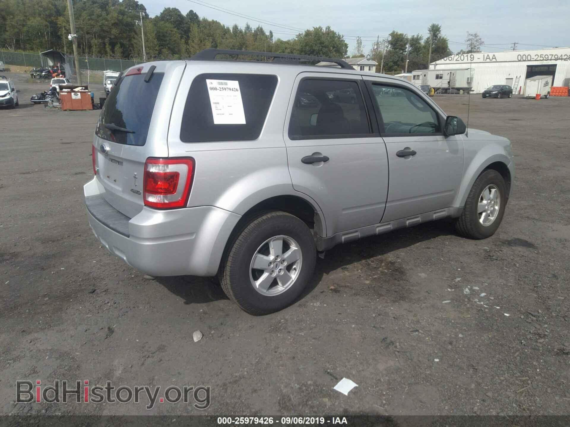 2009 FORD ESCAPE - VIN: 1FMCU93GX9KB79076 - Фото 4