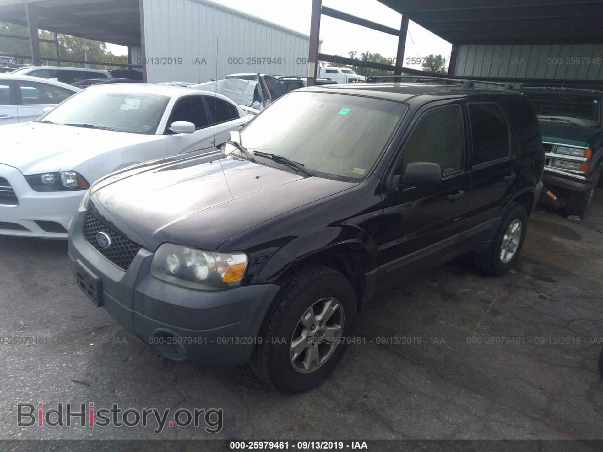 2005 FORD ESCAPE - VIN: 1FMYU03185DA19645 - Фото 2