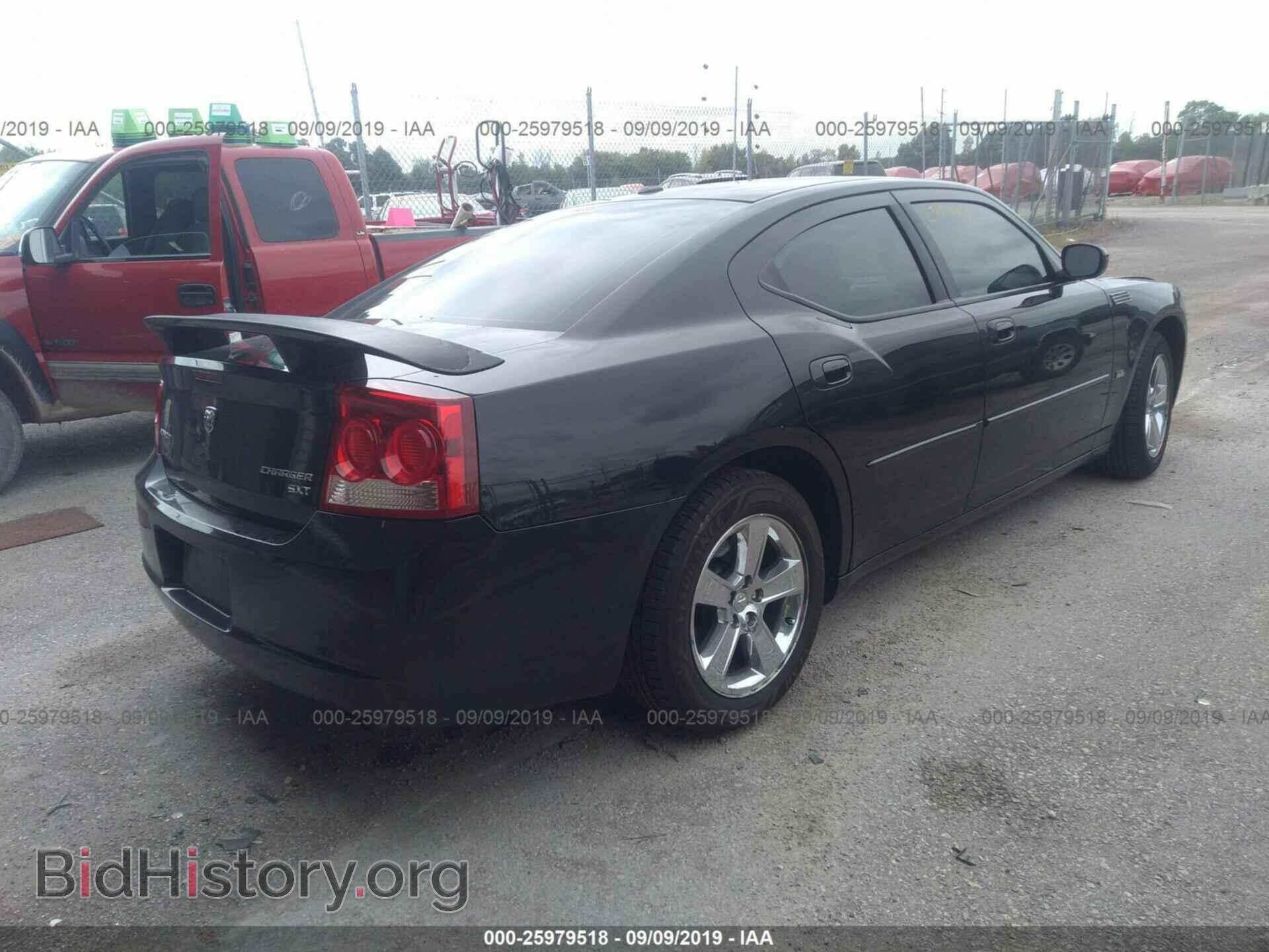 2010 DODGE CHARGER - VIN: 2B3CA3CV8AH158507 - Фото 4