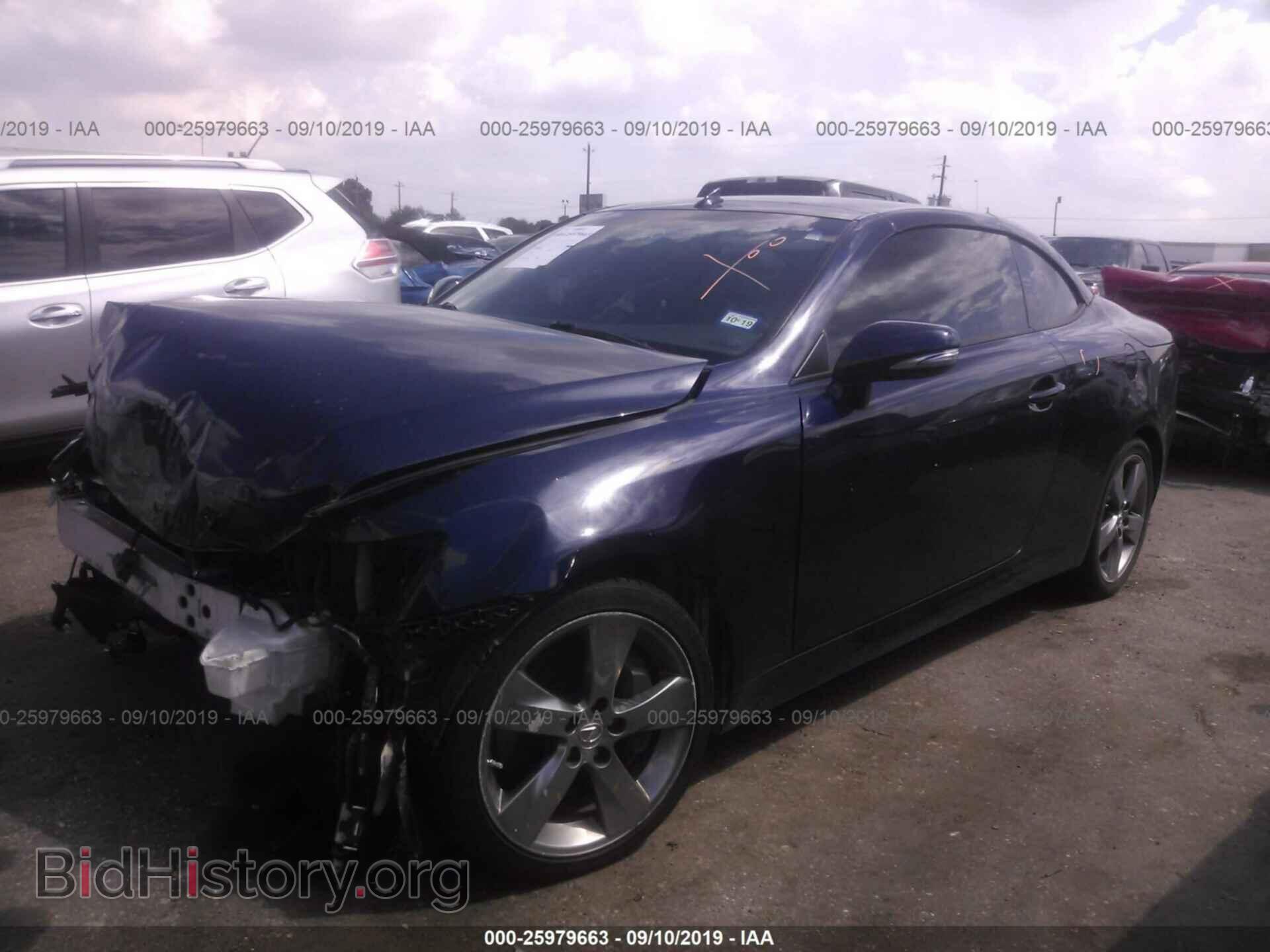 2011 LEXUS IS - VIN: JTHFE2C21B2506818 - Фото 2
