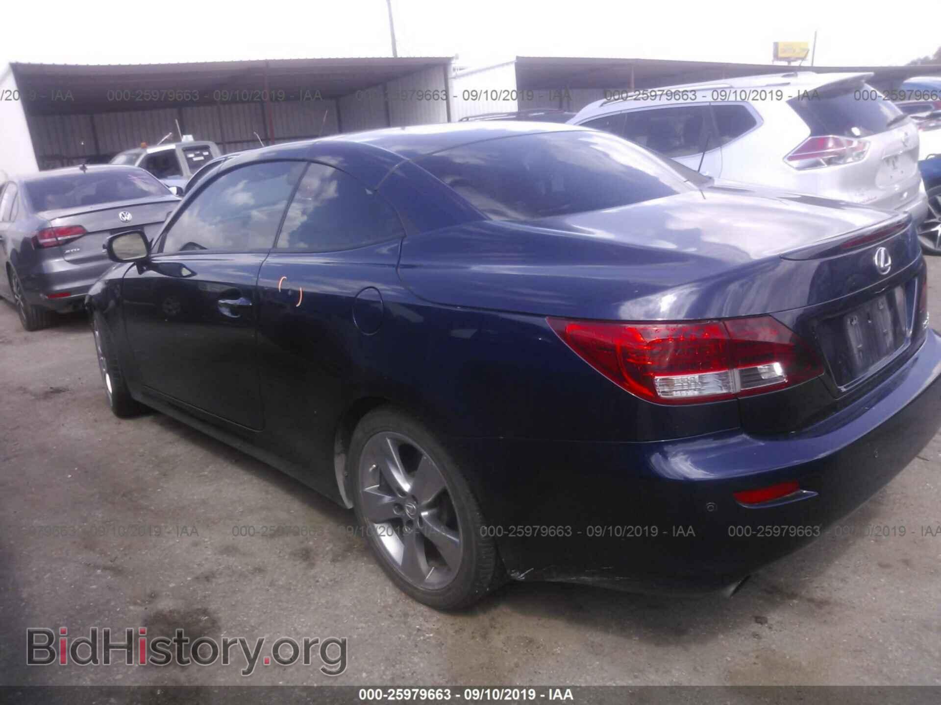 2011 LEXUS IS - VIN: JTHFE2C21B2506818 - Фото 3