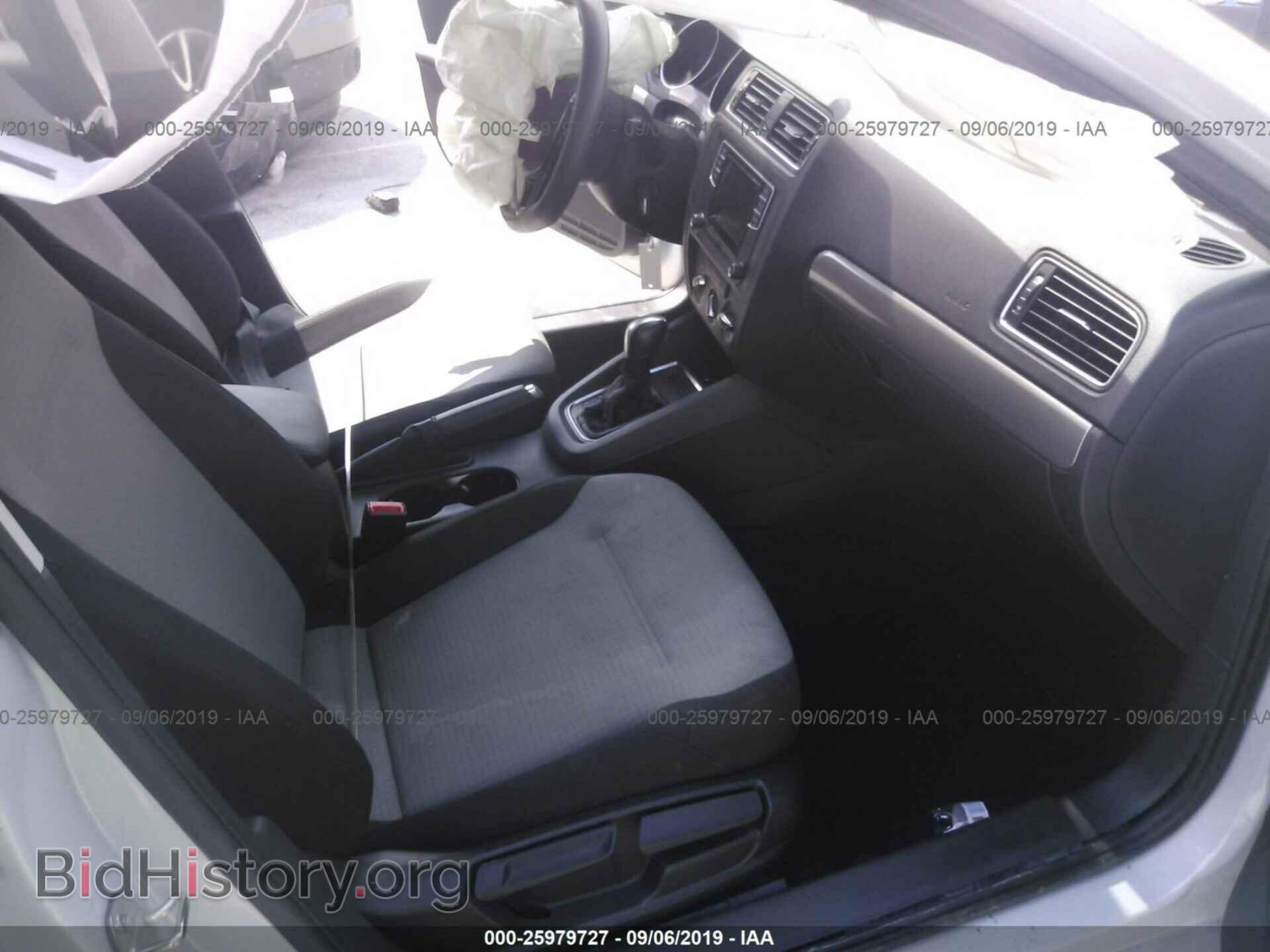 2017 VOLKSWAGEN JETTA - VIN: 3VW2B7AJ8HM335516 - Фото 5