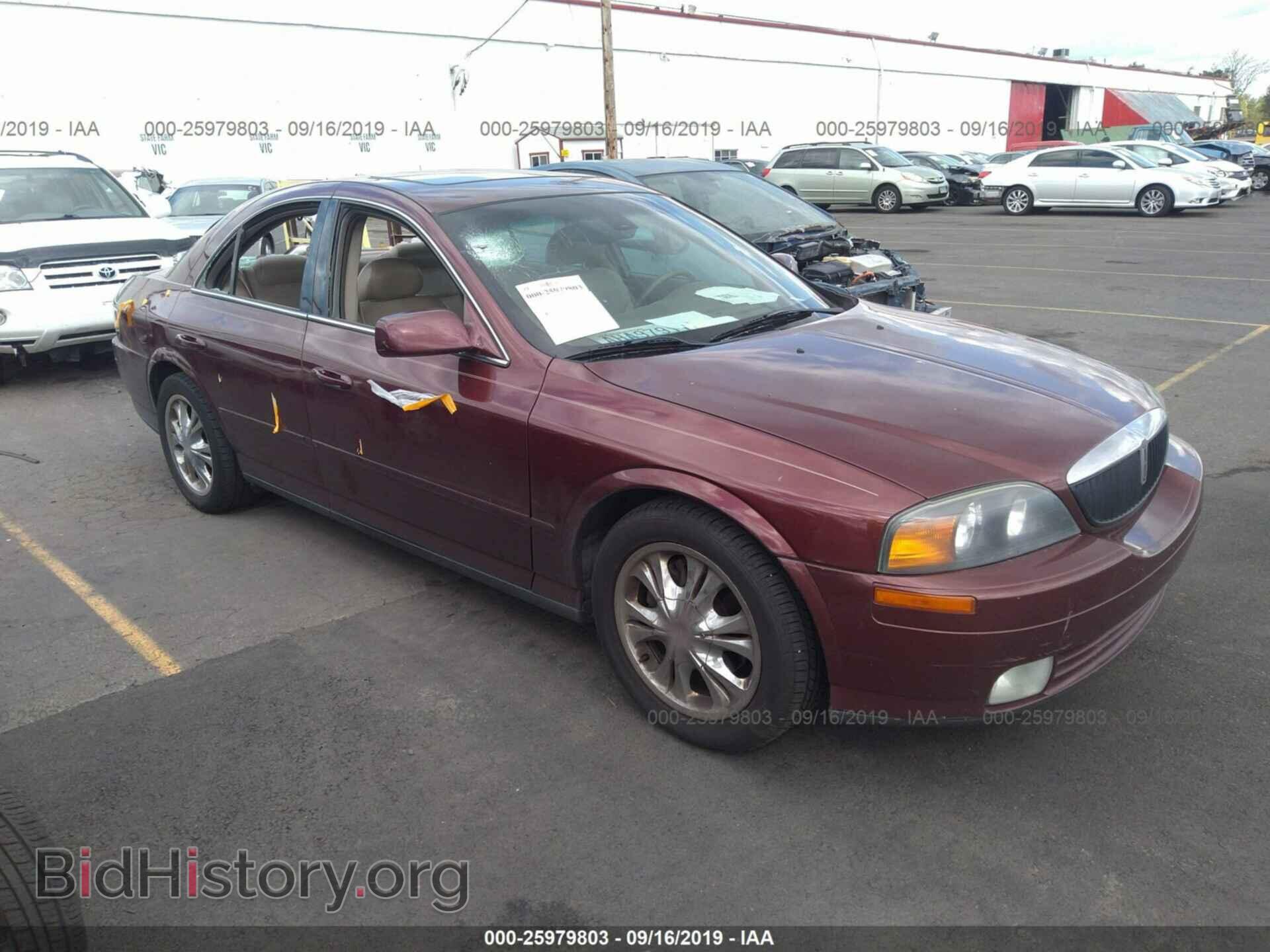 Фотография 1LNHM87A12Y691172 - LINCOLN LS 2002