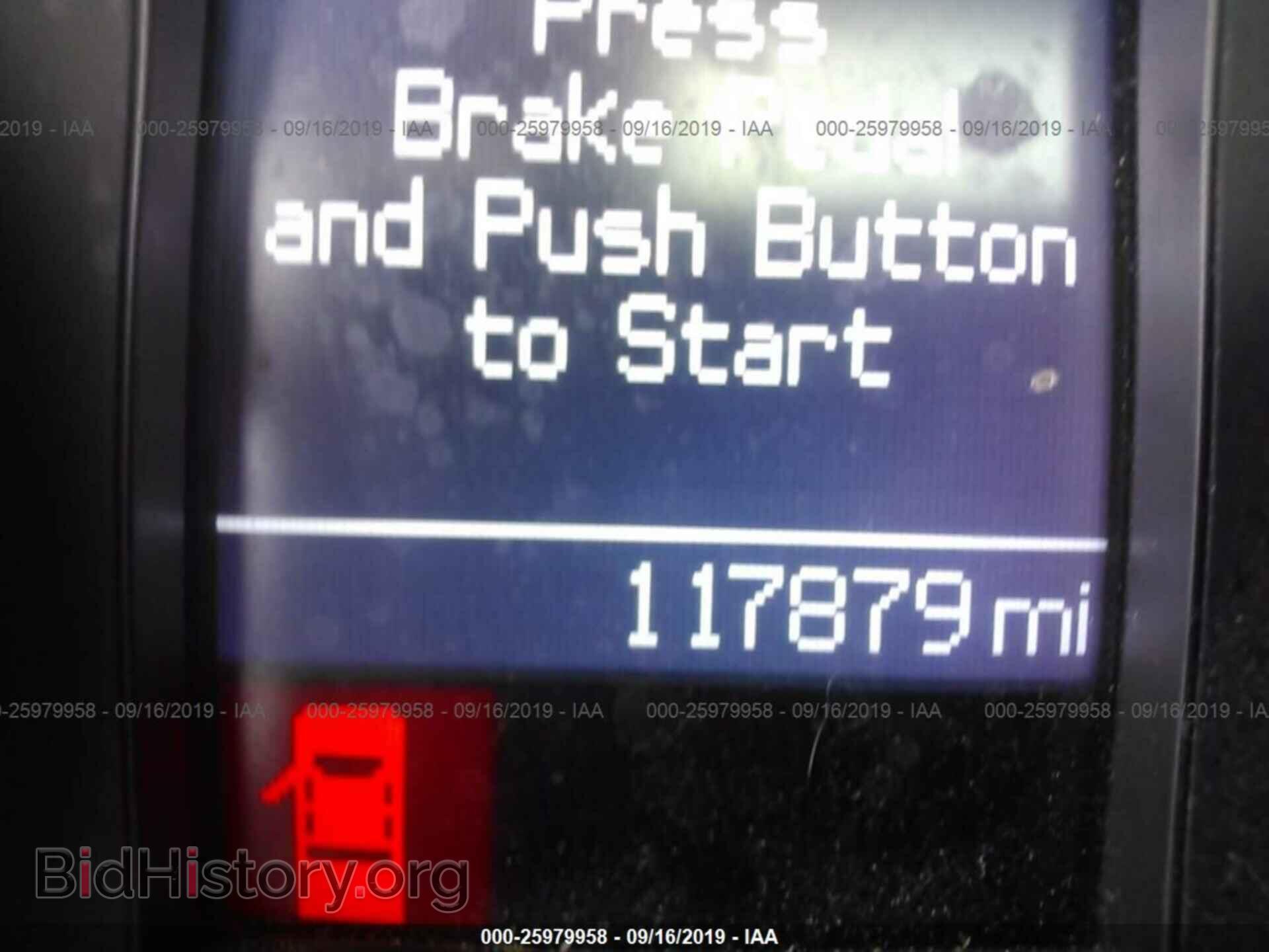 2011 CHRYSLER 300C - VIN: 2C3CA6CT3BH582522 - Фото 7