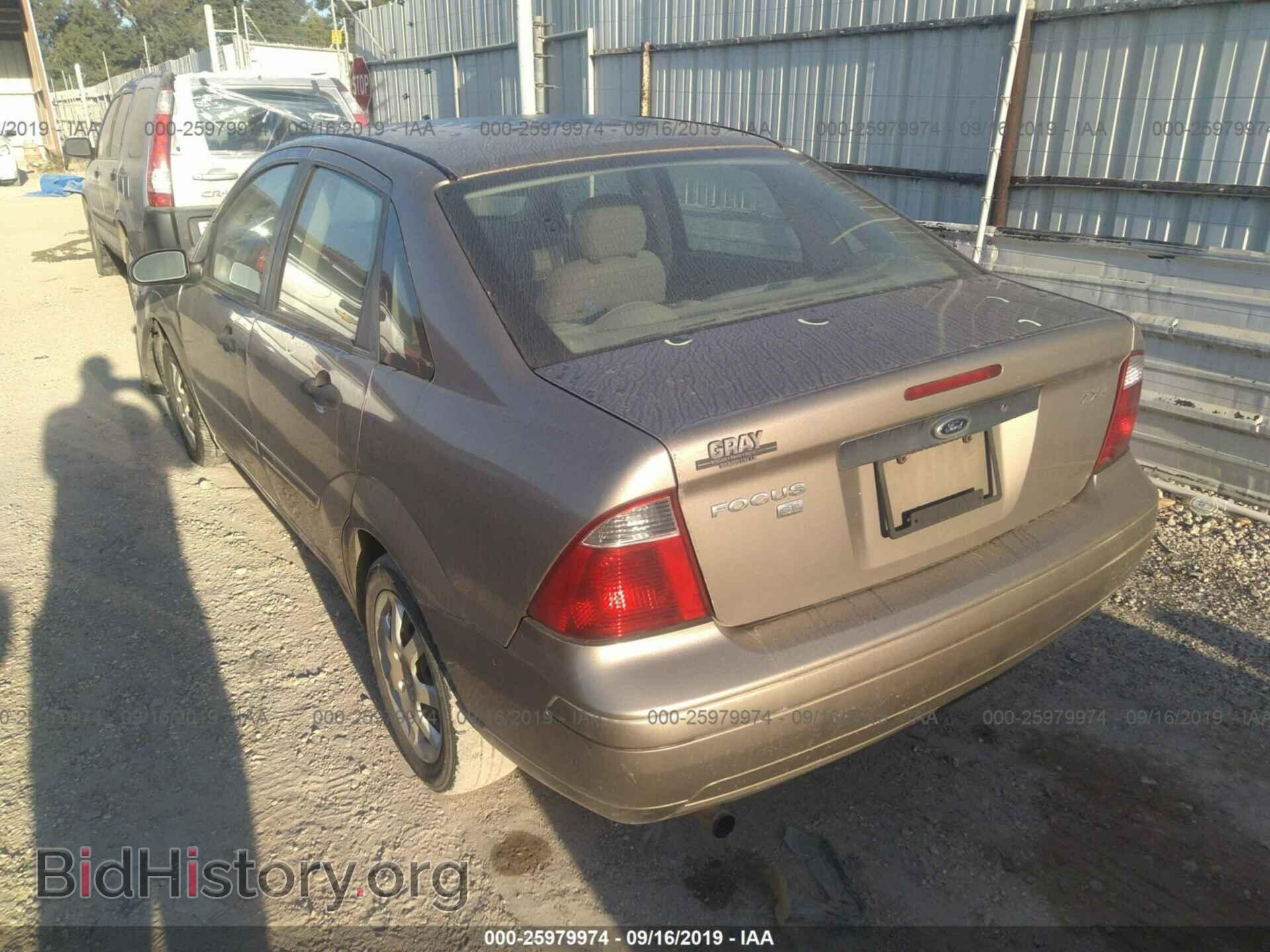 2005 FORD FOCUS - VIN: 1FAFP34N45W167372 - Фото 3