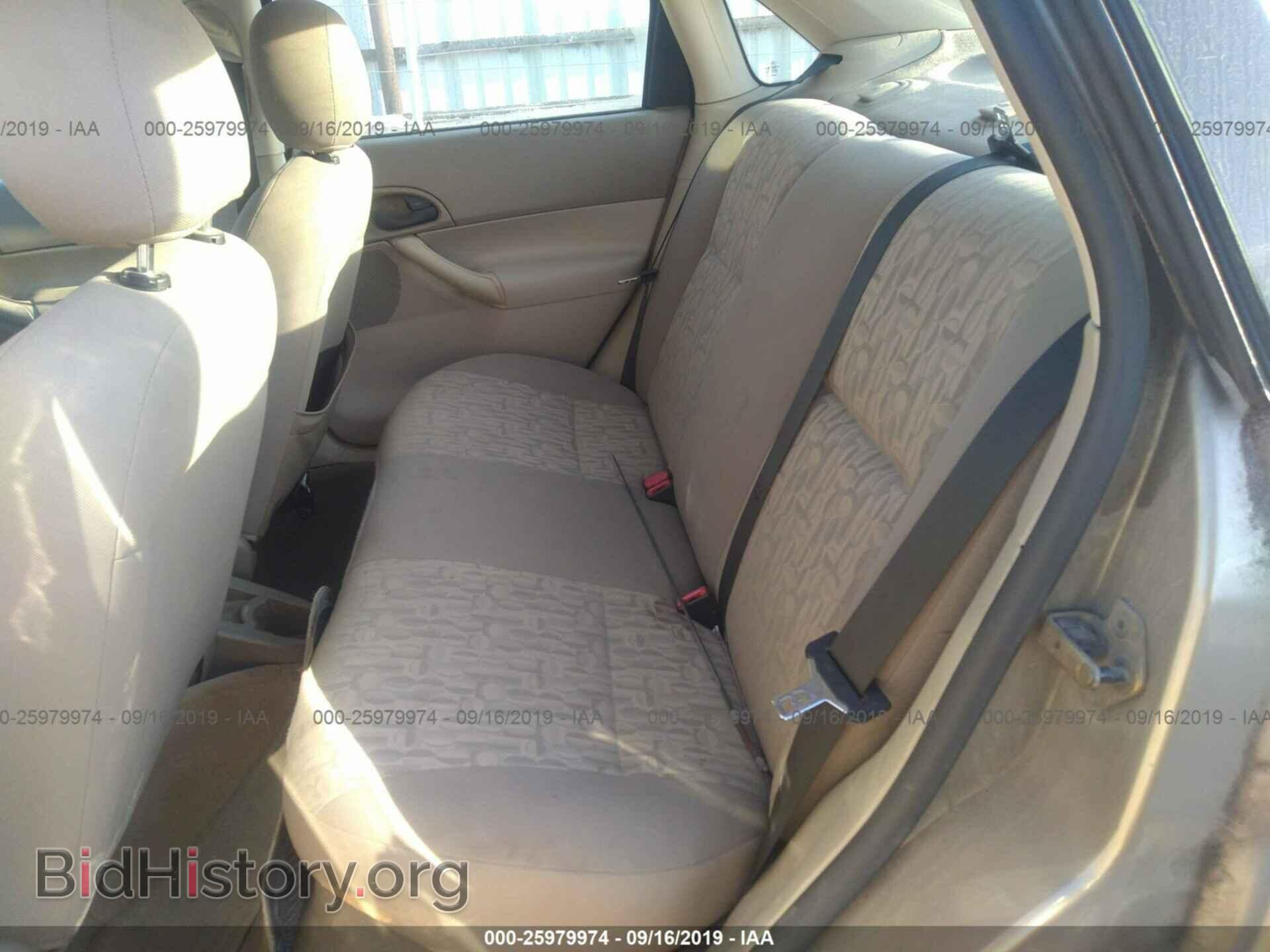 2005 FORD FOCUS - VIN: 1FAFP34N45W167372 - Фото 8