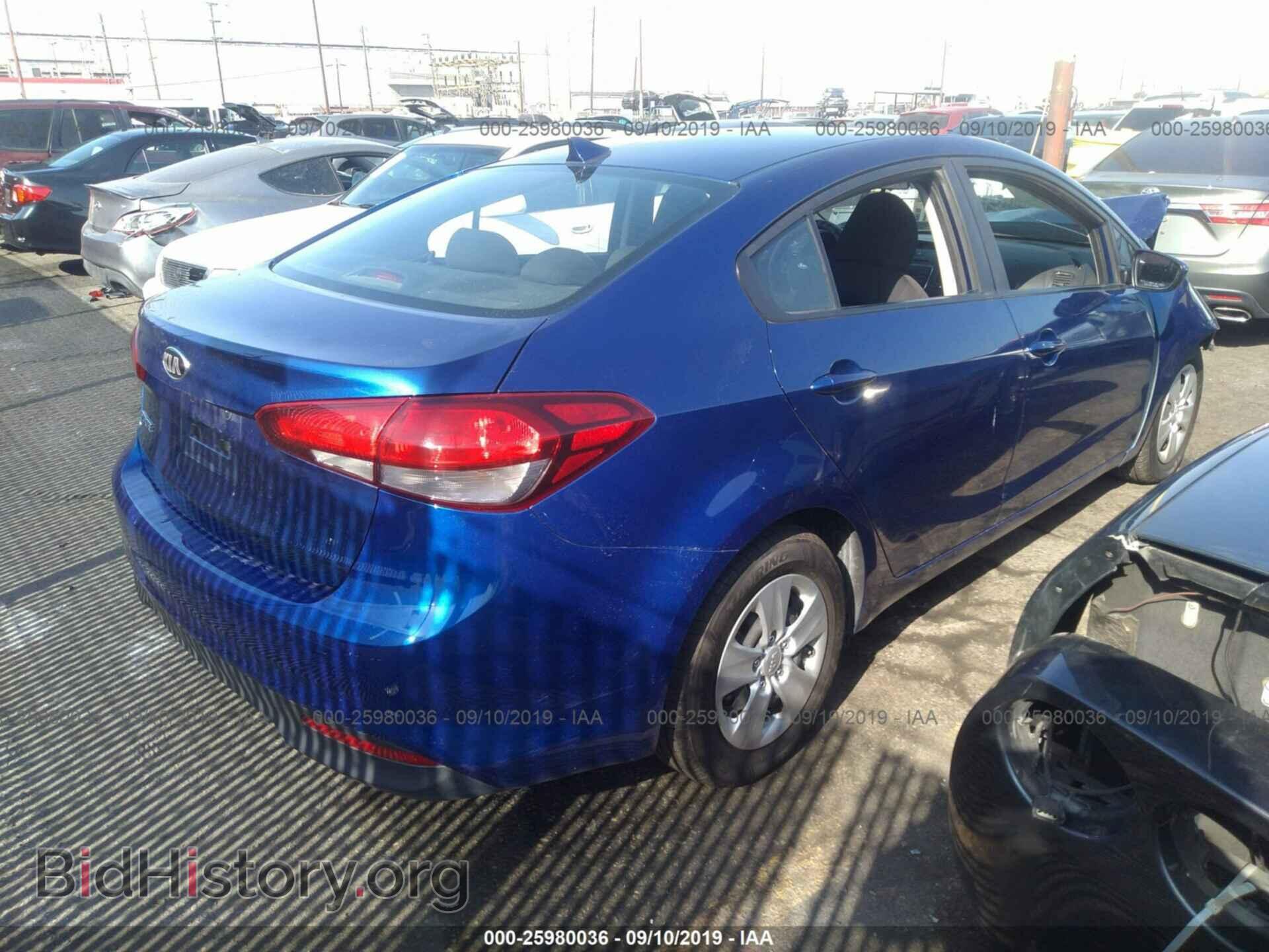 2017 KIA FORTE - VIN: 3KPFK4A71HE017867 - Фото 4