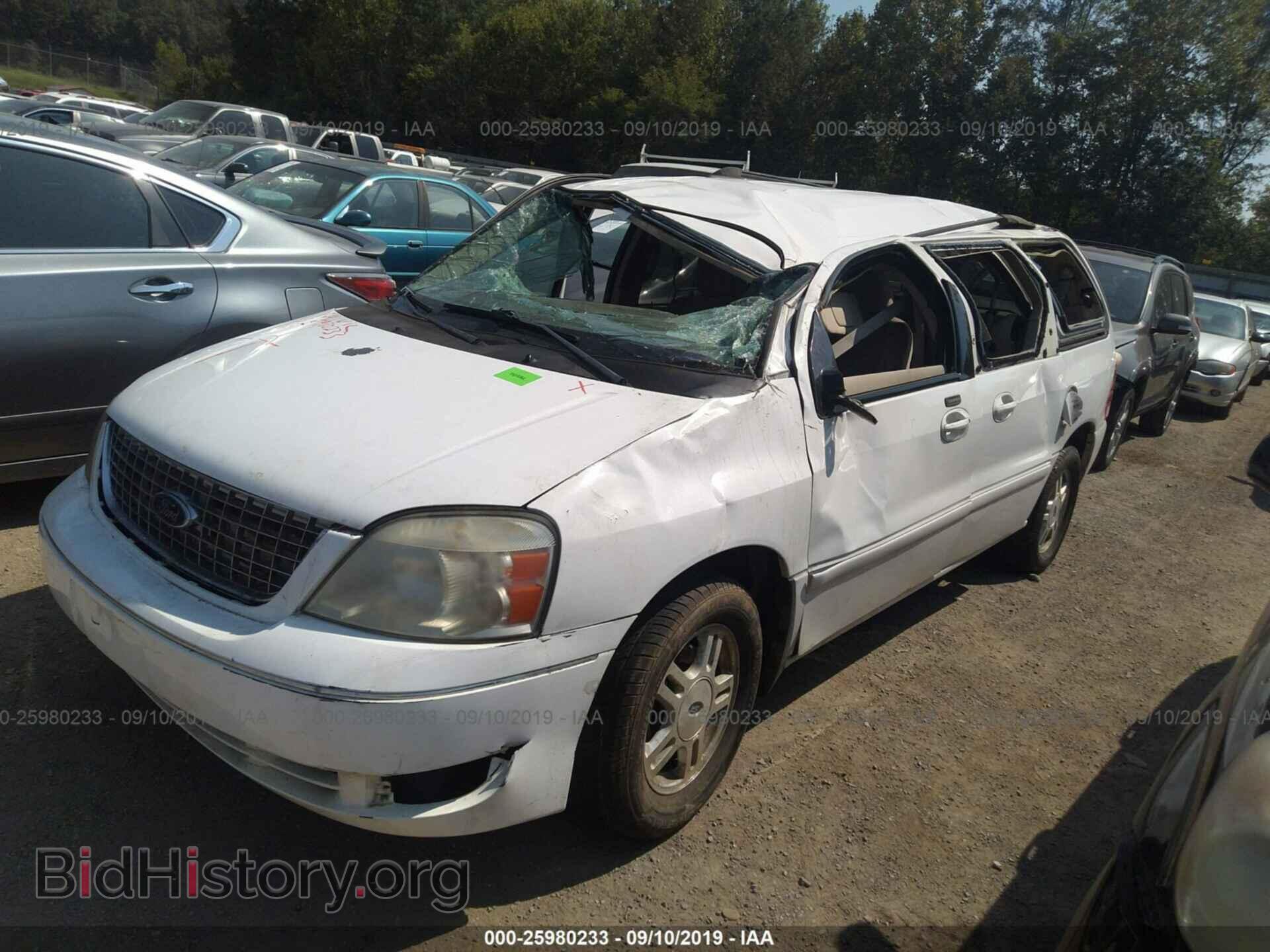 2007 FORD FREESTAR - VIN: 2FMZA52297BA03516 - Фото 2