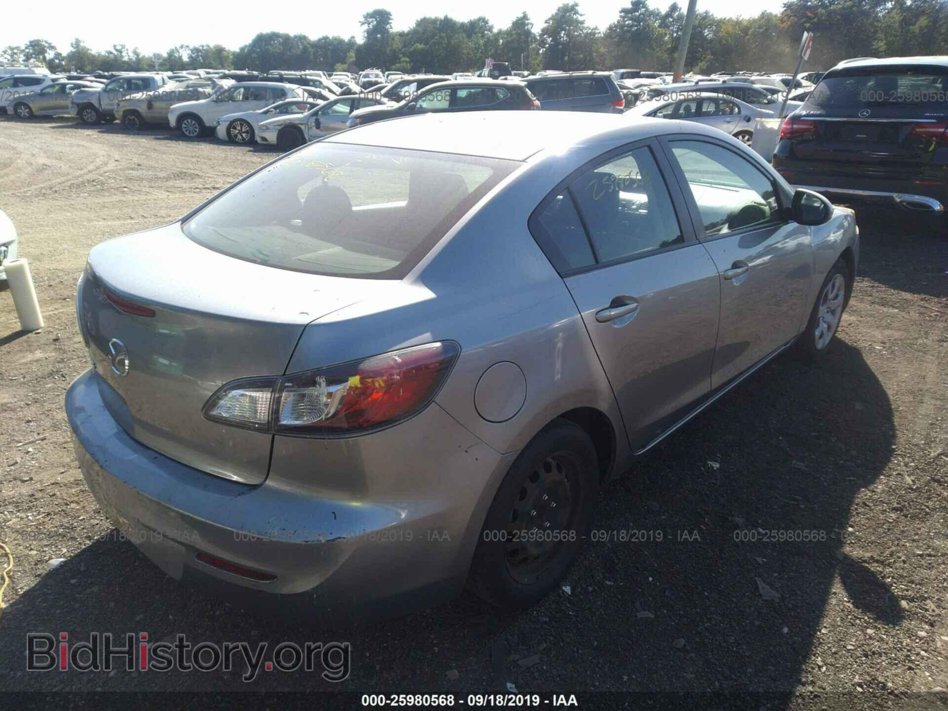 2012 MAZDA 3 - VIN: JM1BL1UG2C1517313 - Photo 4